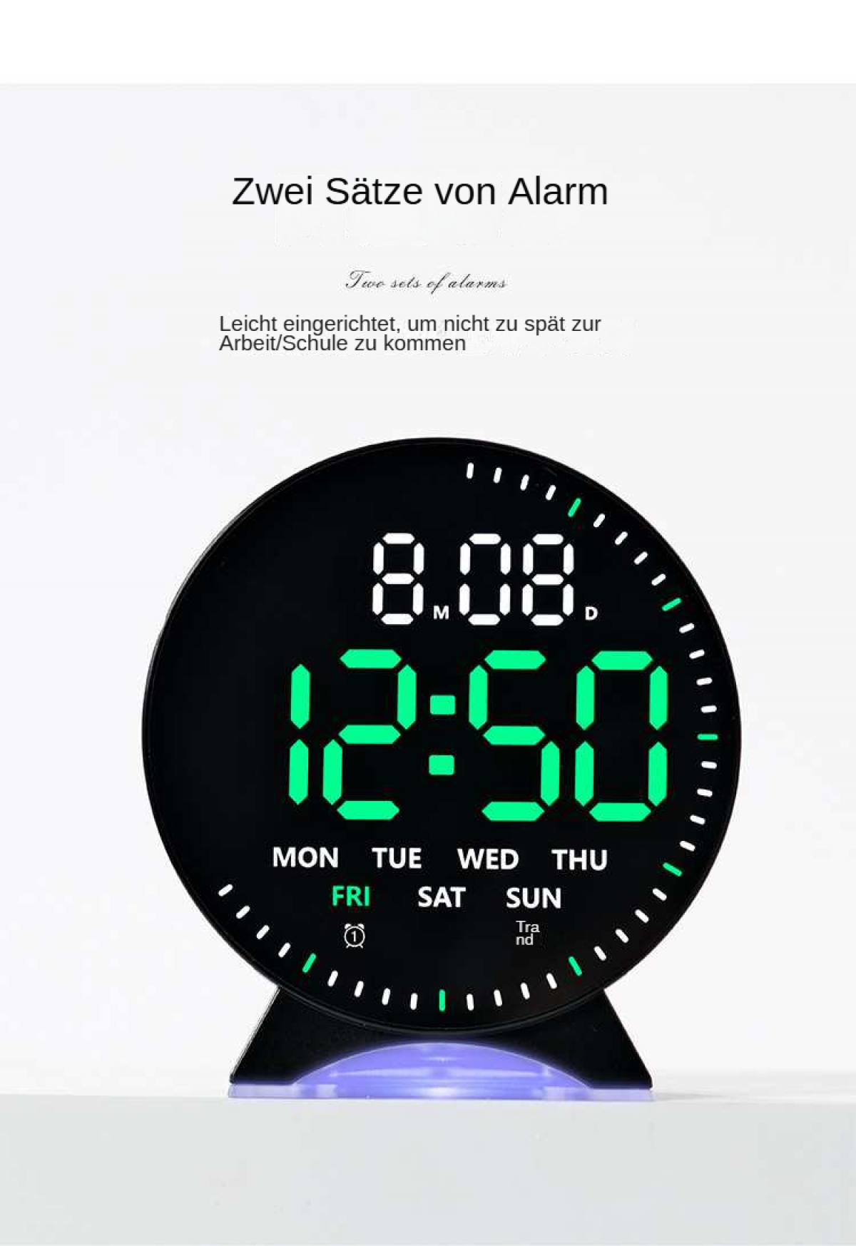 Eine Digitaluhr zeigt 8:08 und 12:50 an. Die Wochentage stehen darunter. Der Text lautet "Zwei Sätze von Alarm".