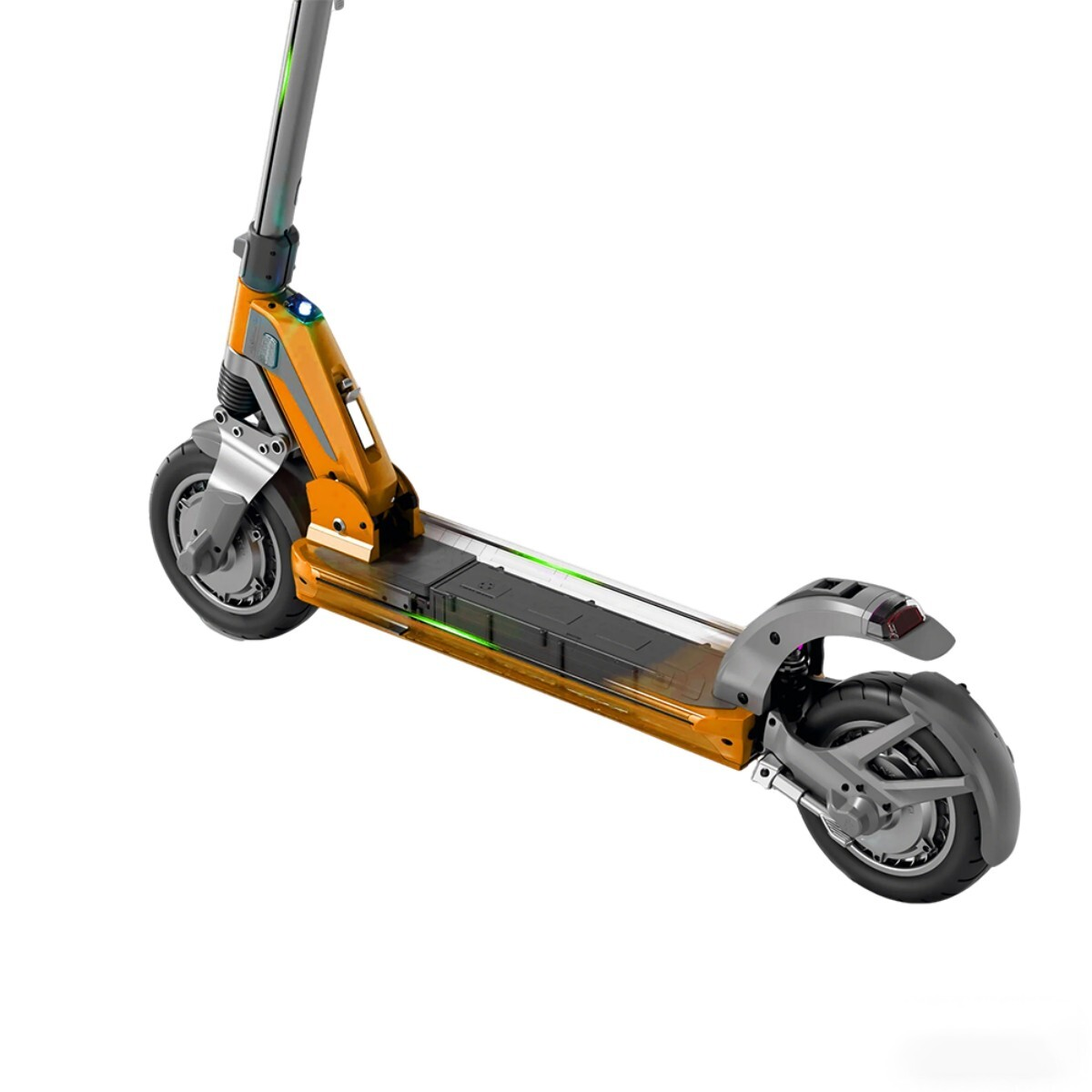 Pomarańczowa i szara hulajnoga elektryczna jest odizolowana na białym tle. Ma dwa koła i długą podstawę.