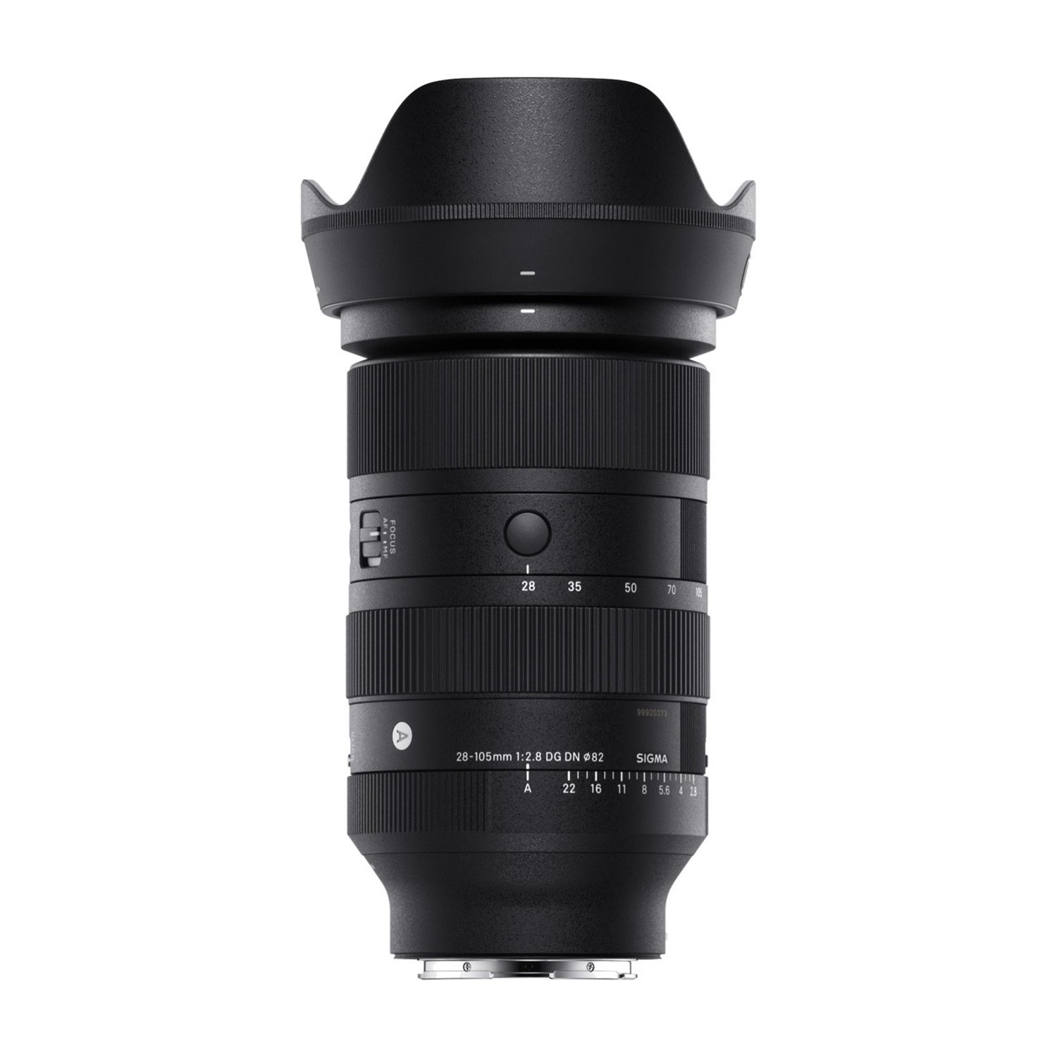 Un objetivo de cámara Sigma 28-105mm negro. Tiene anillos de enfoque, parasol y varias marcas. El objetivo está aislado sobre fondo blanco.