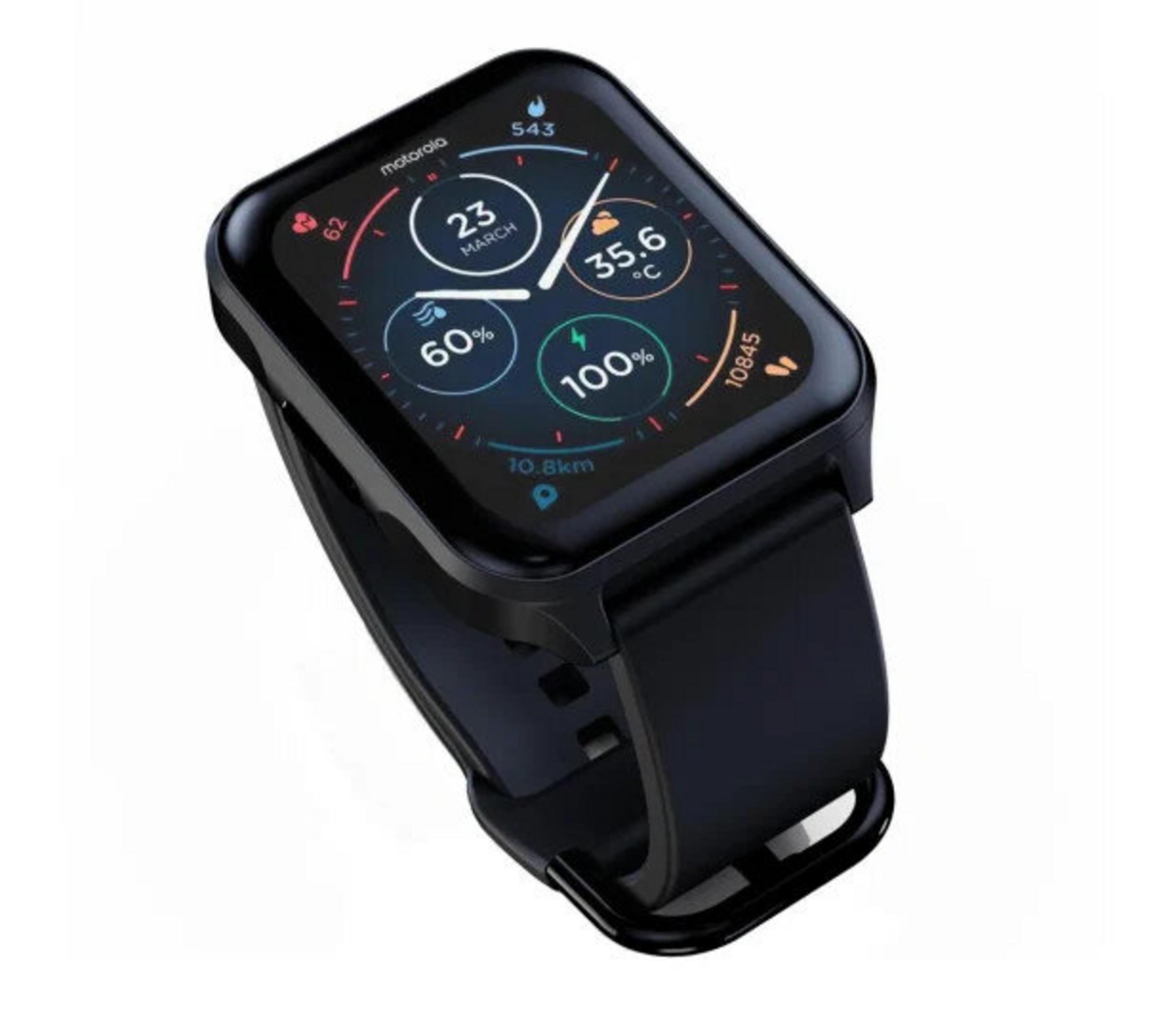 Reloj inteligente Motorola negro que muestra datos: hora, fecha, temperatura y porcentajes de actividad.