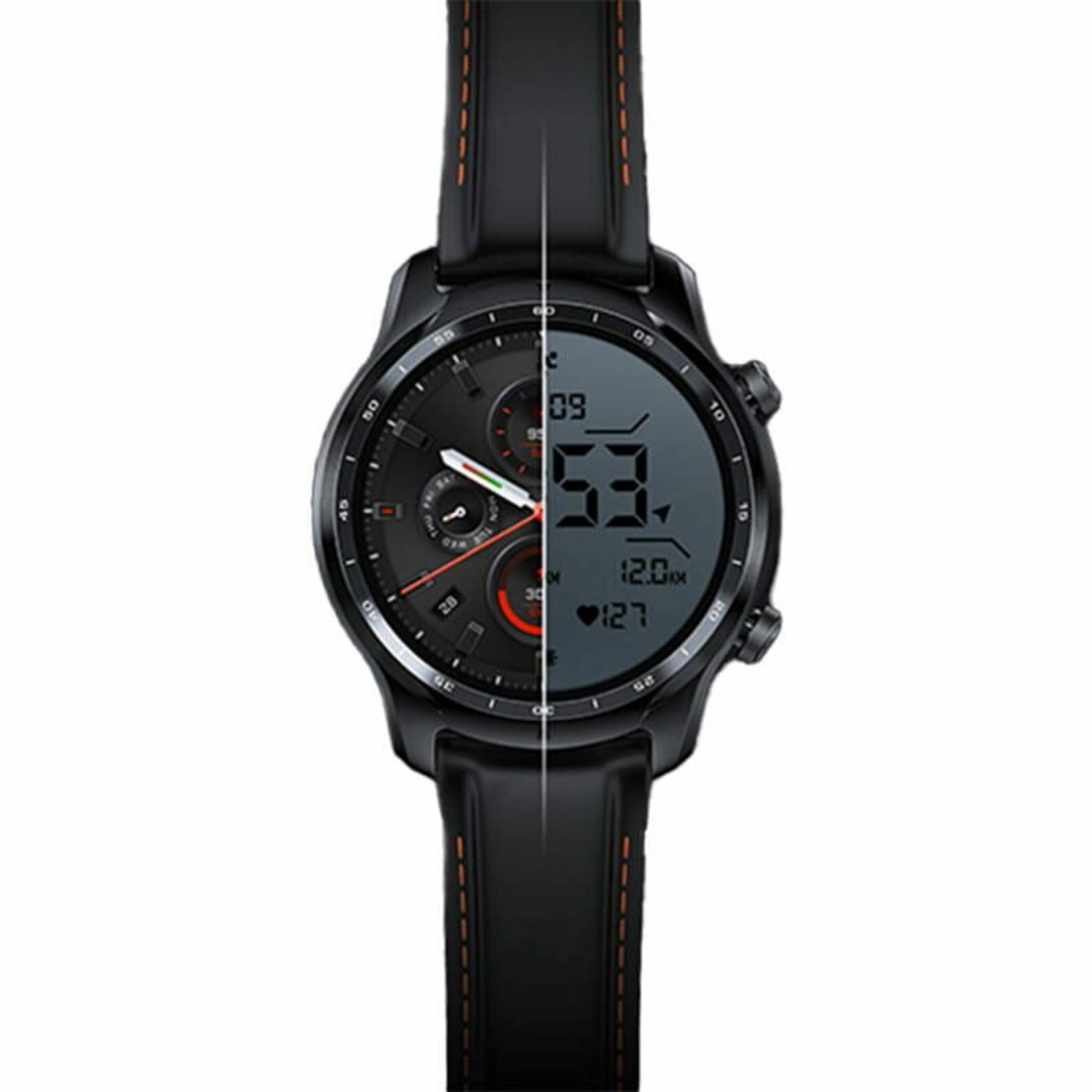 Reloj inteligente negro con pantallas digitales y analógicas. Muestra hora, pasos y frecuencia cardíaca. Correa negra con costuras naranjas.