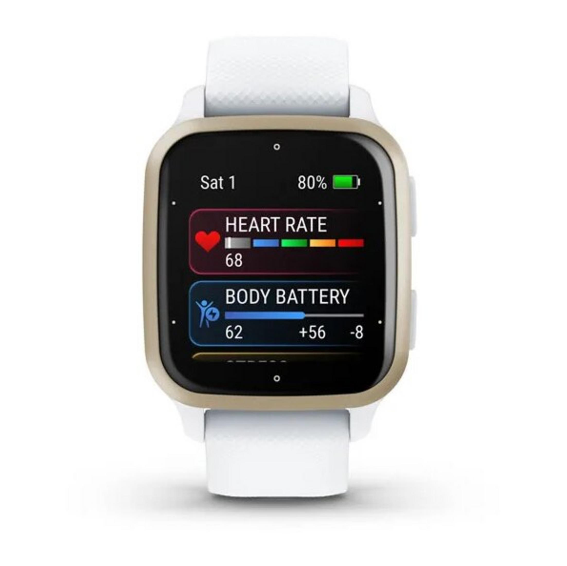 Eine weiße Smartwatch zeigt Herzfrequenz- und Körperbatteriestatistiken an. Der Bildschirm zeigt Sa 1, 80 % Akku und Gesundheitsdaten.