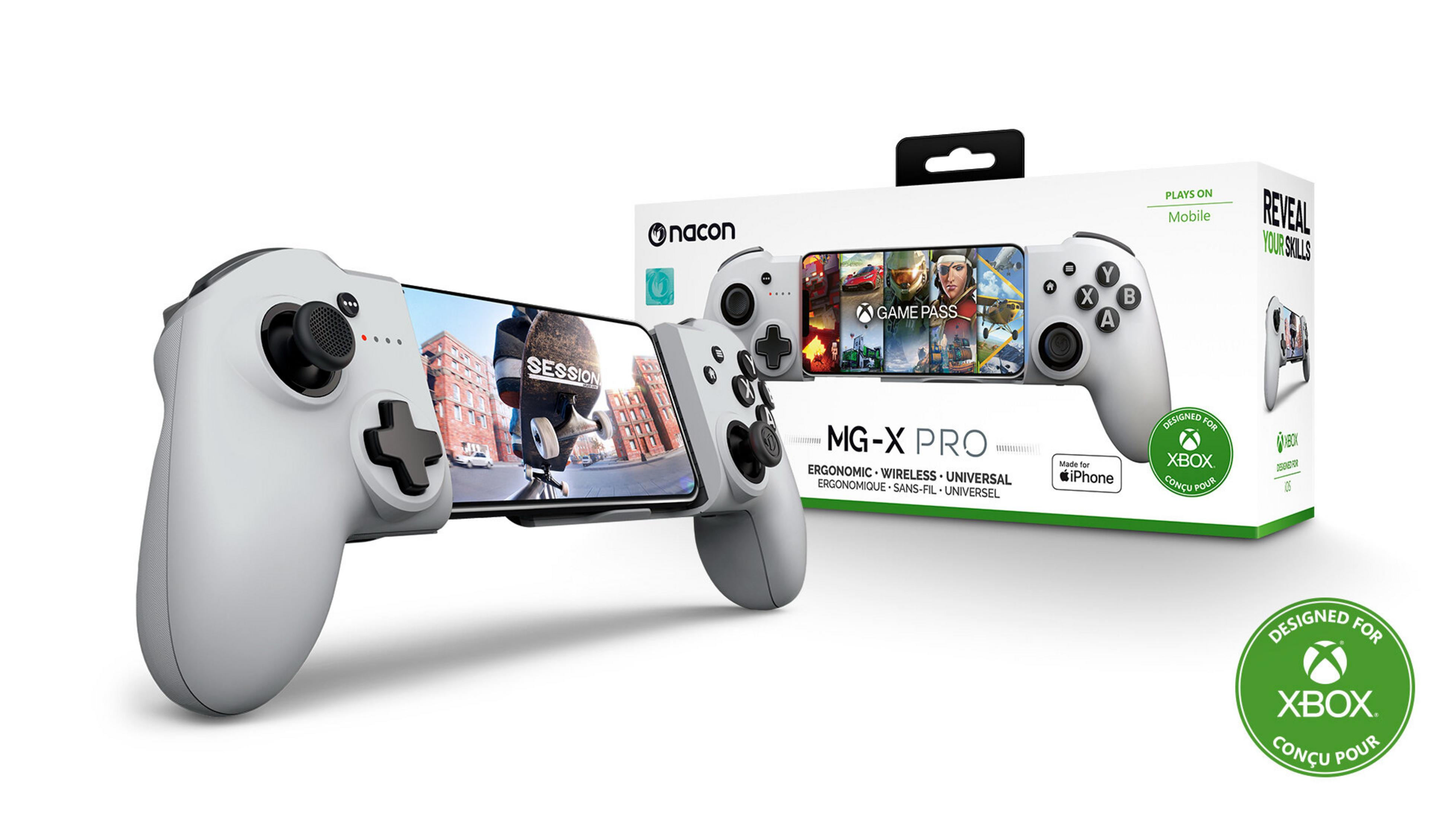 Biały kontroler do gier z telefonem pośrodku, wyświetlający grę. Pudełko z tyłu również pokazuje kontroler.