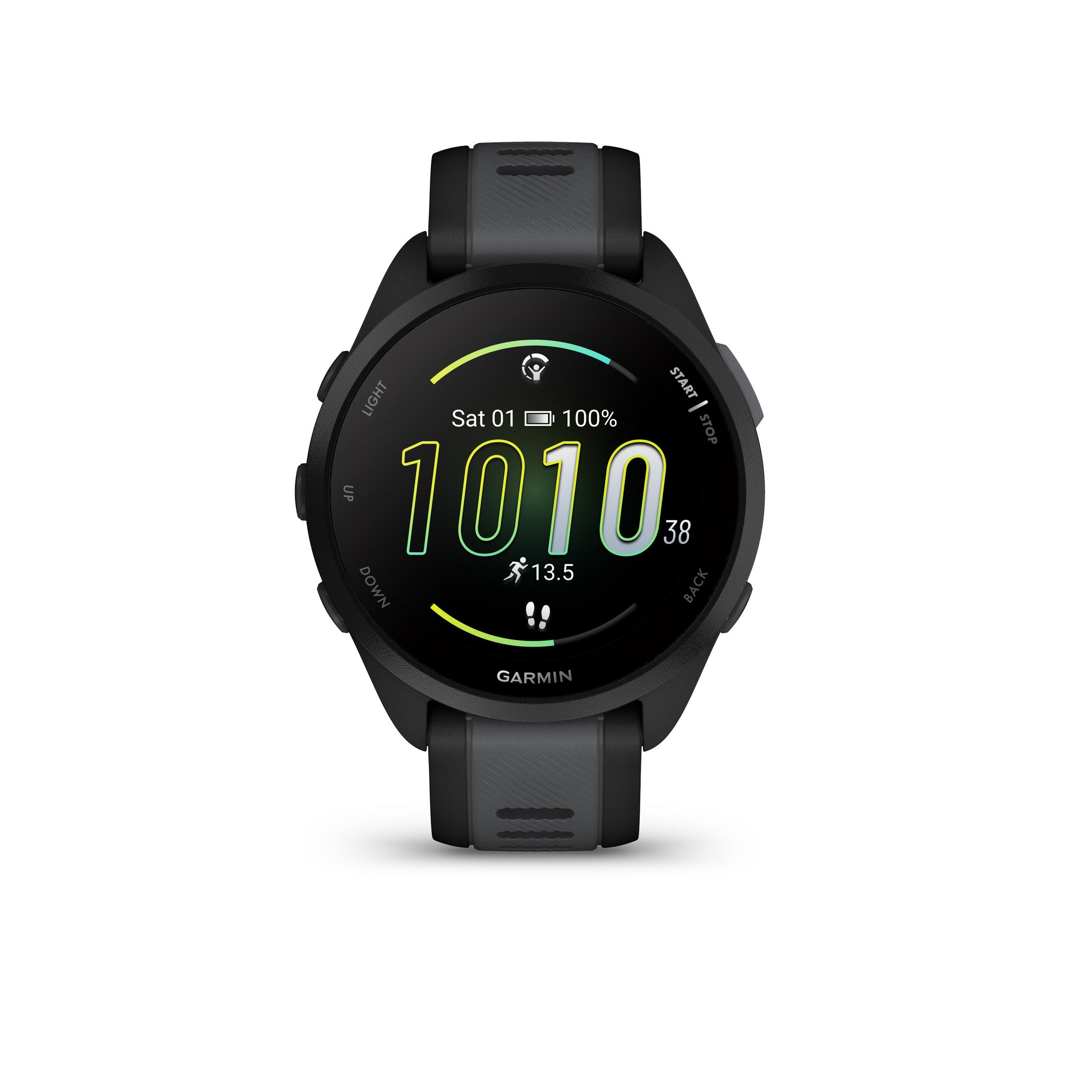 Un reloj Garmin negro muestra '10:10' en su pantalla. También muestra la fecha, la batería y los pasos.