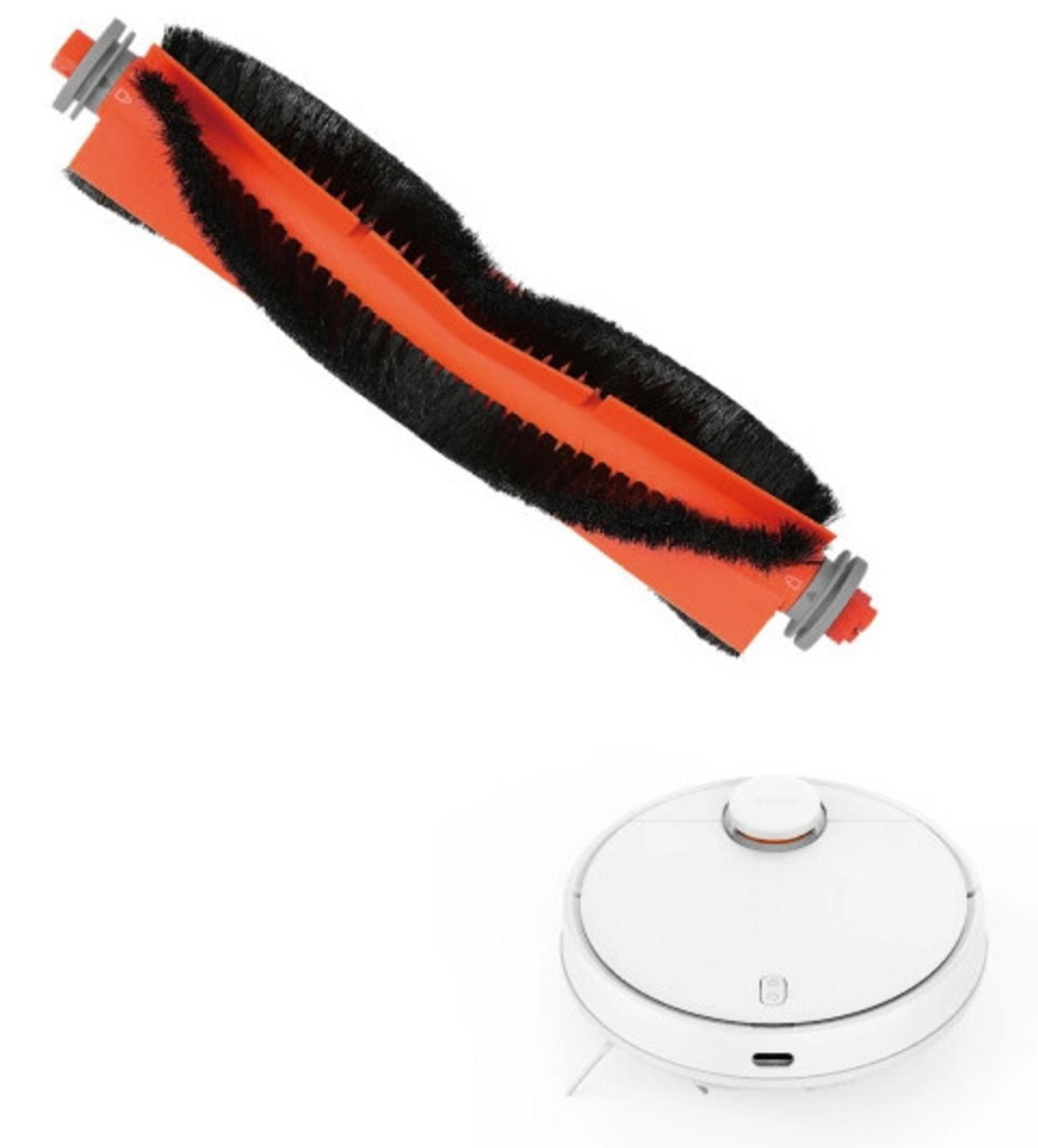 Een oranje en zwarte stofzuigerborstel boven een witte robotstofzuiger. De borstel staat schuin. De stofzuiger is rond.