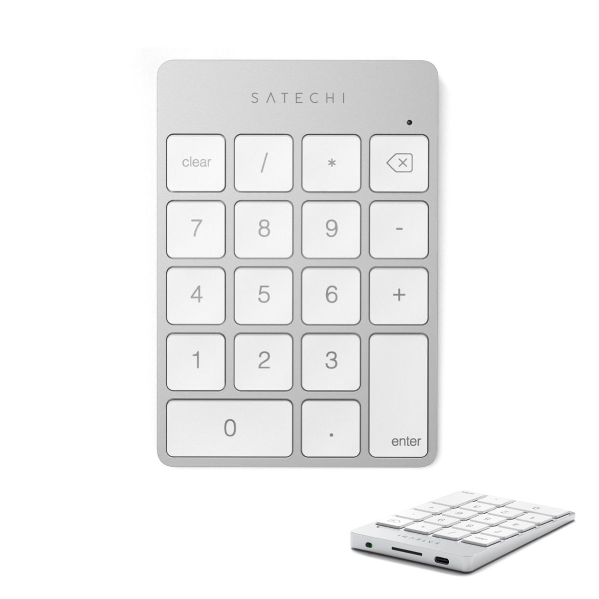Teclado numérico Satechi plateado con teclas blancas, números y símbolos. Un segundo teclado se muestra abajo en ángulo.