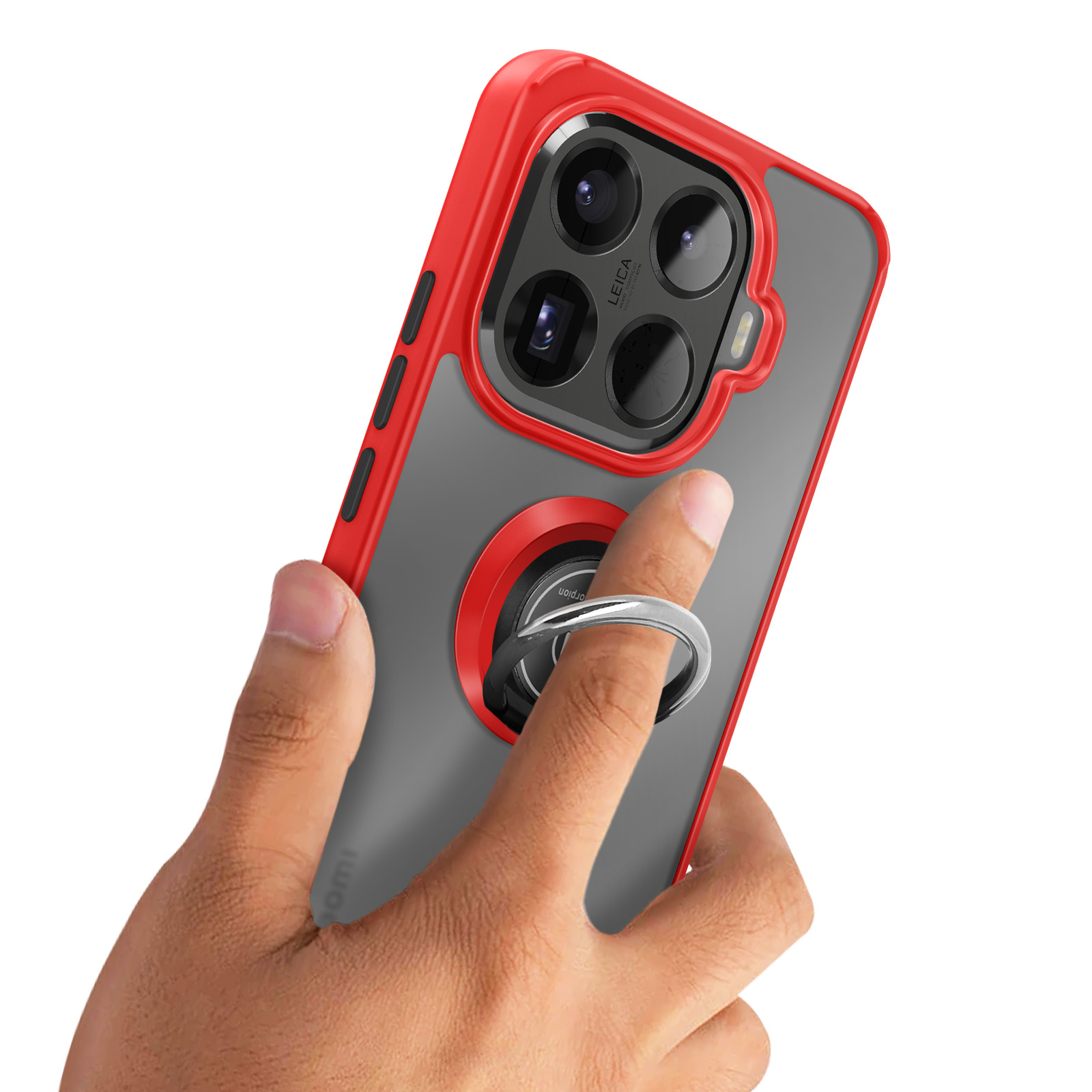 Hand die een telefoon vasthoudt met een rode hoes en een zilveren ring. De hoes heeft grijze en rode kleuren.