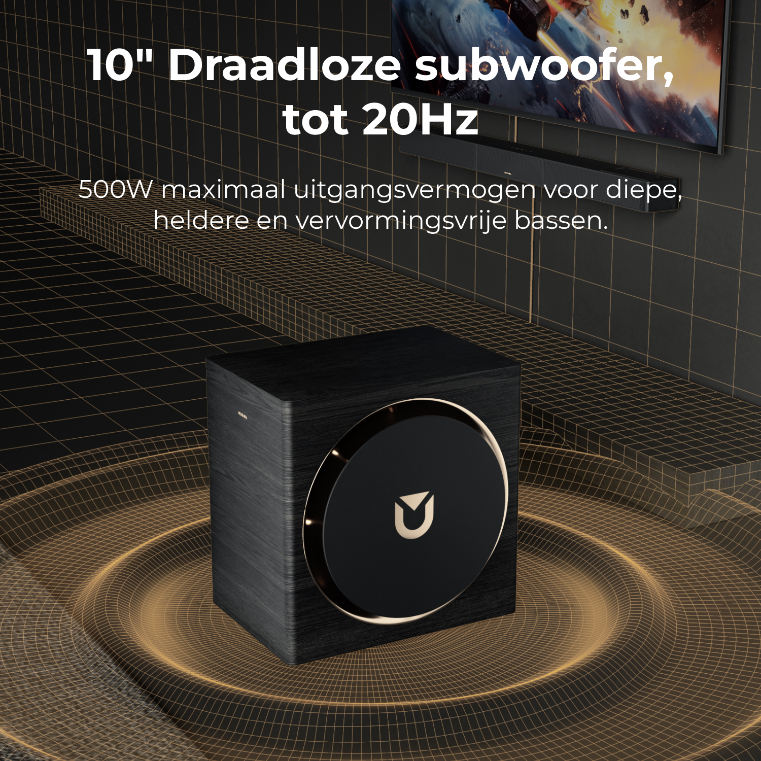 Un subwoofer noir avec un cercle doré sur fond sombre. Texte mentionnant 10" et 500W de sortie.
