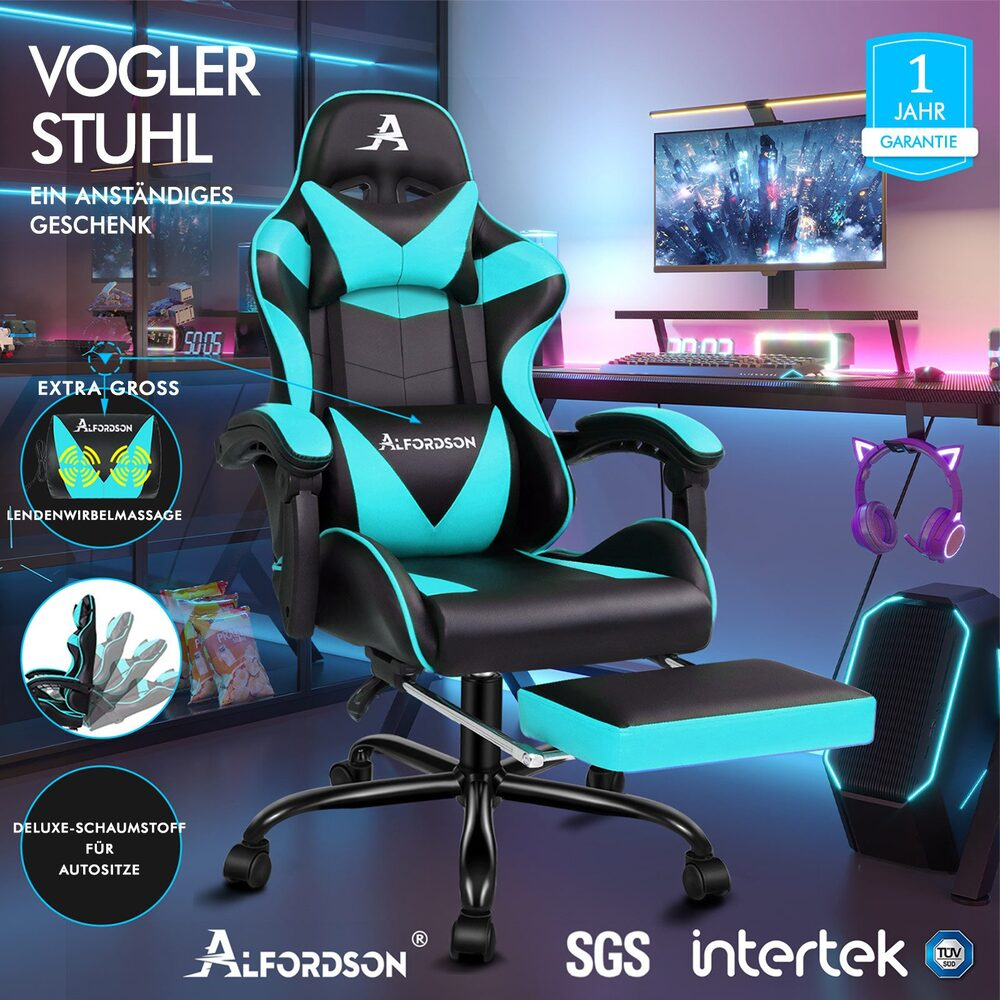 Schwarzer und türkisfarbener Gaming-Stuhl mit Fußstütze, Schreibtisch, Monitor und Kopfhörern.