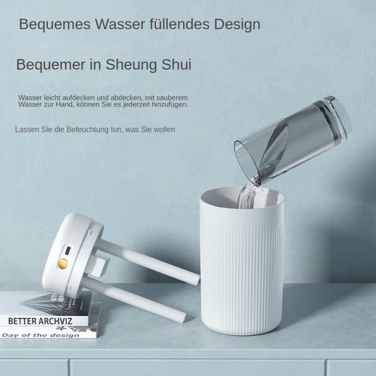 Ein weißer Luftbefeuchter wird aus einem Glas mit Wasser befüllt. Zwei Stäbe ragen aus der Basis.