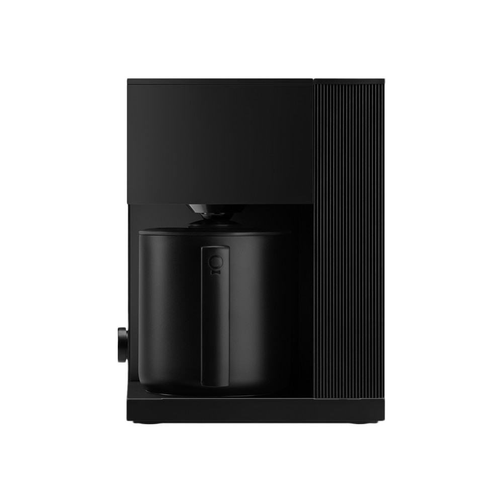 Czarny ekspres do kawy z cylindrycznym dzbankiem i żebrowanym panelem bocznym.