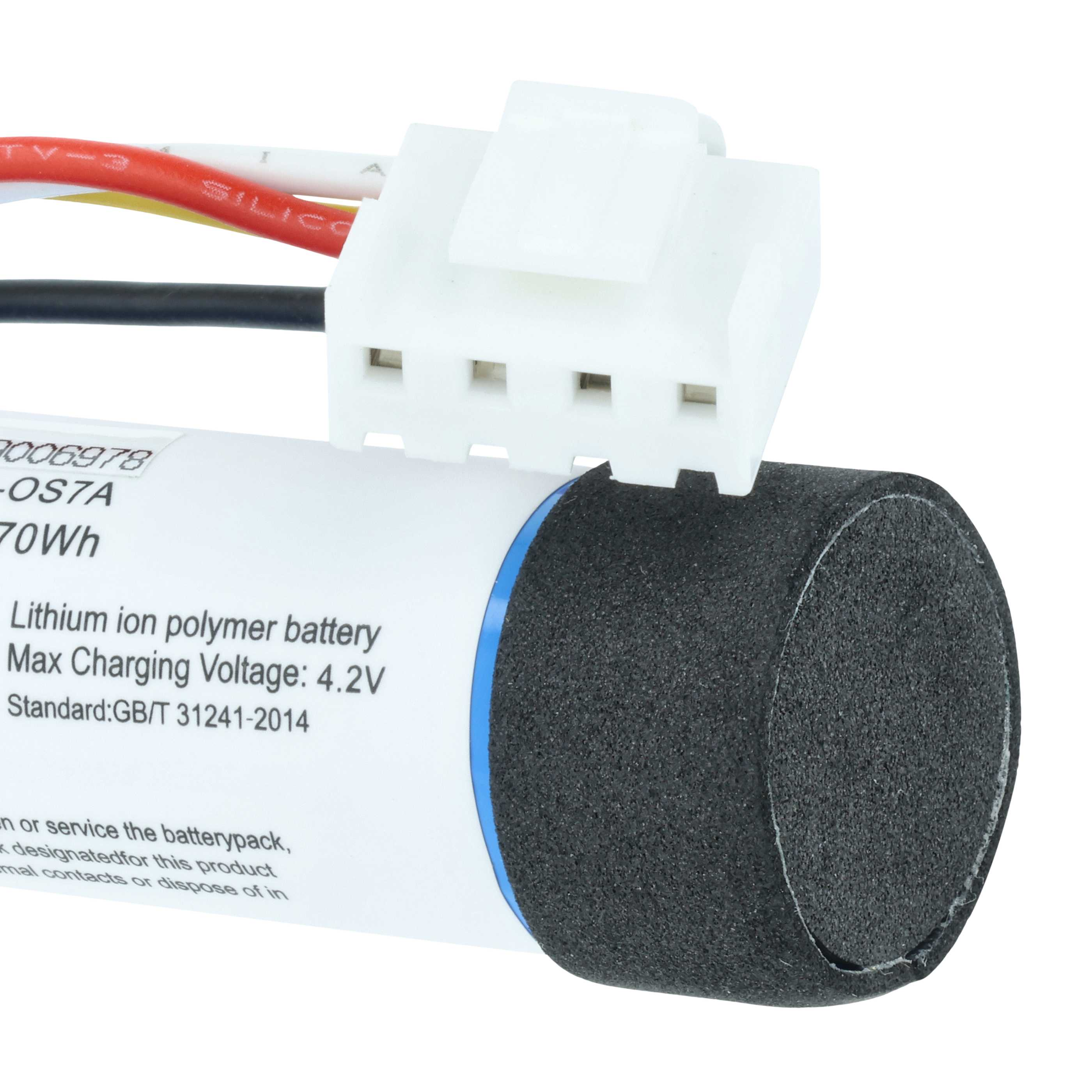 Lithium-Ionen-Polymer-Akku mit Kabel und weißem Stecker, auf weißem Hintergrund.