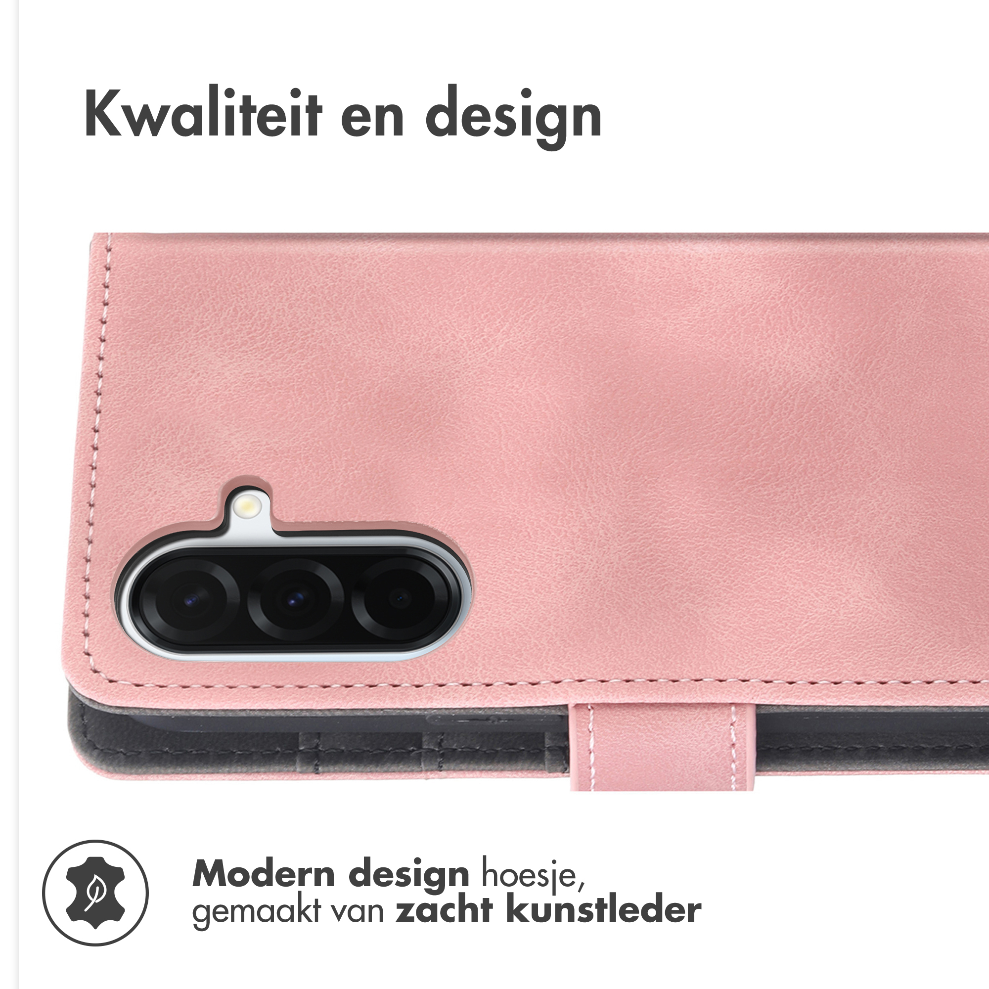 Een roze telefoonhoes met drie cameralenzen en een flitser.
