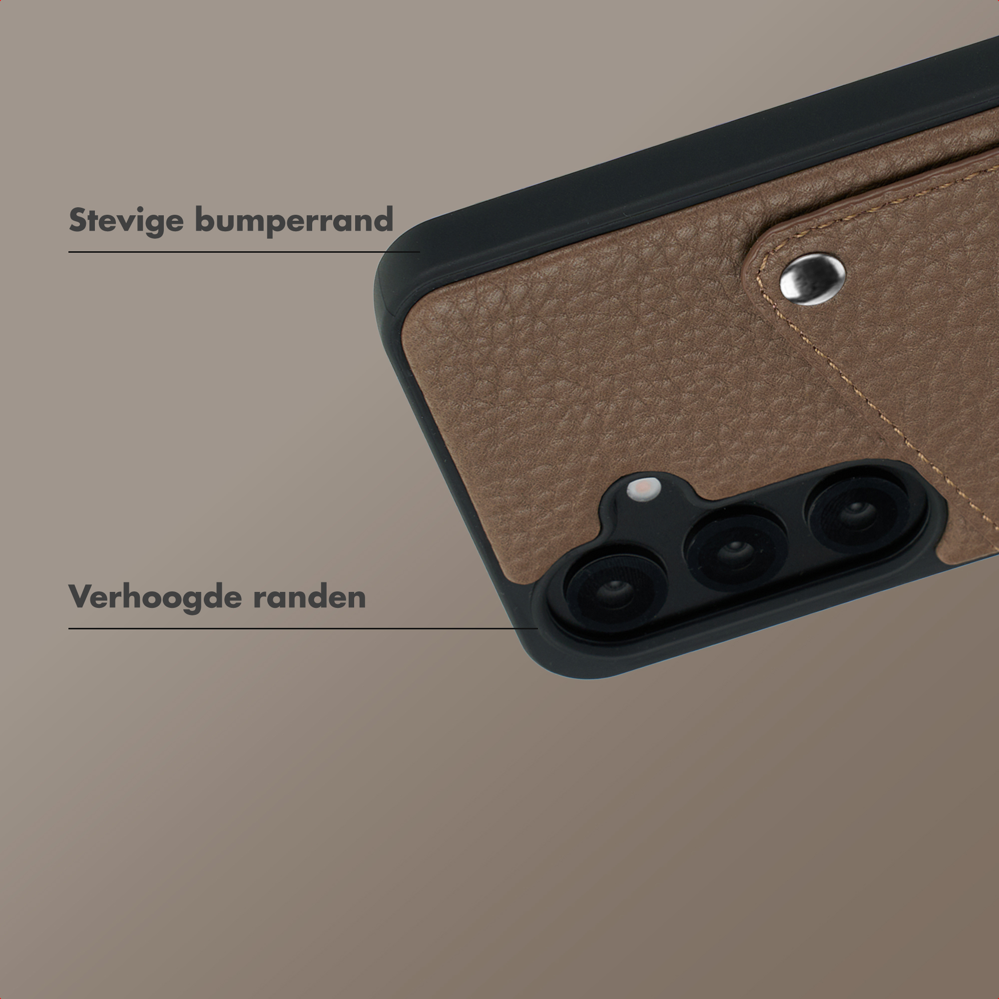 Une coque de téléphone marron texturée avec un pare-chocs noir et des bords surélevés.