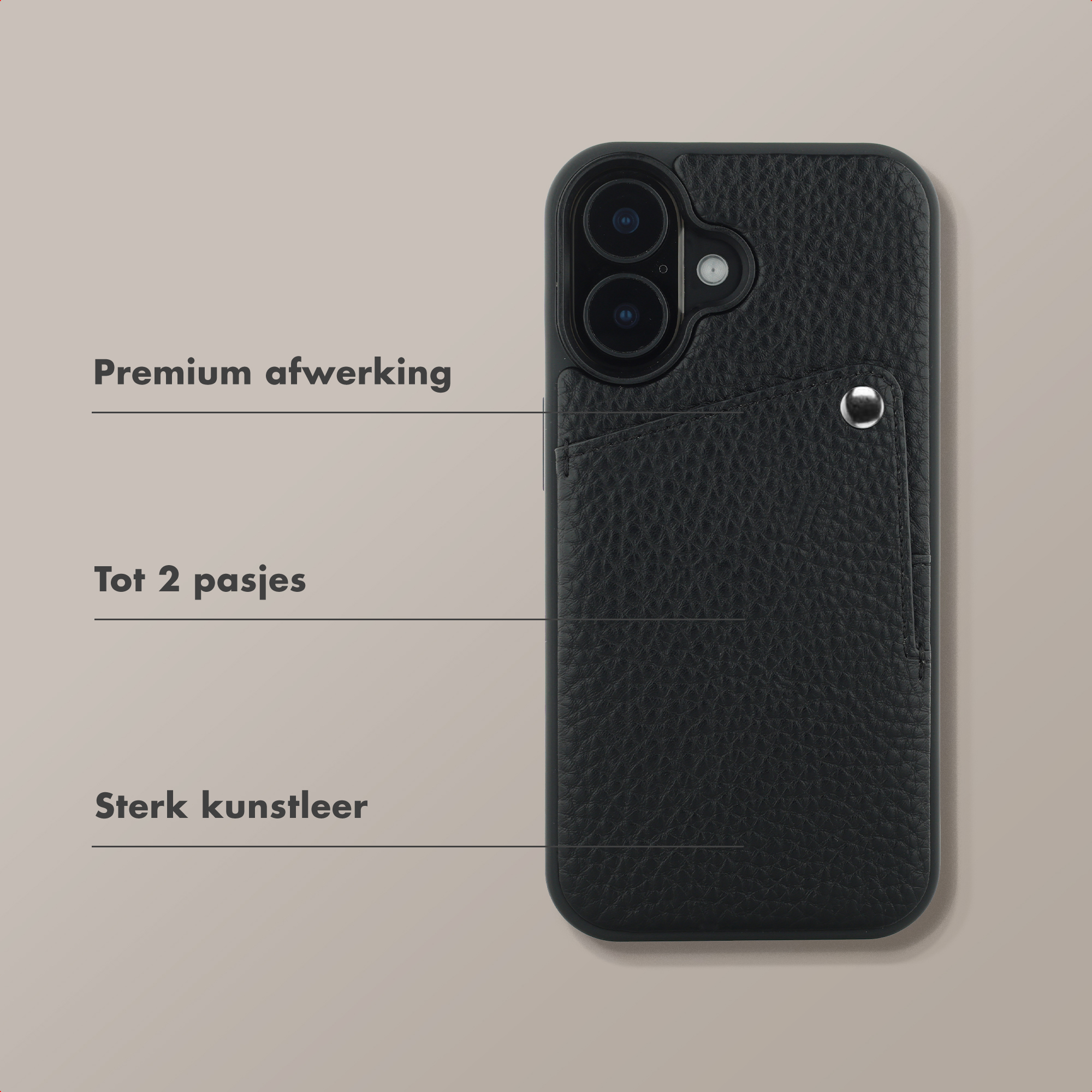 Étui de téléphone noir en cuir avec fente pour carte et découpe caméra.