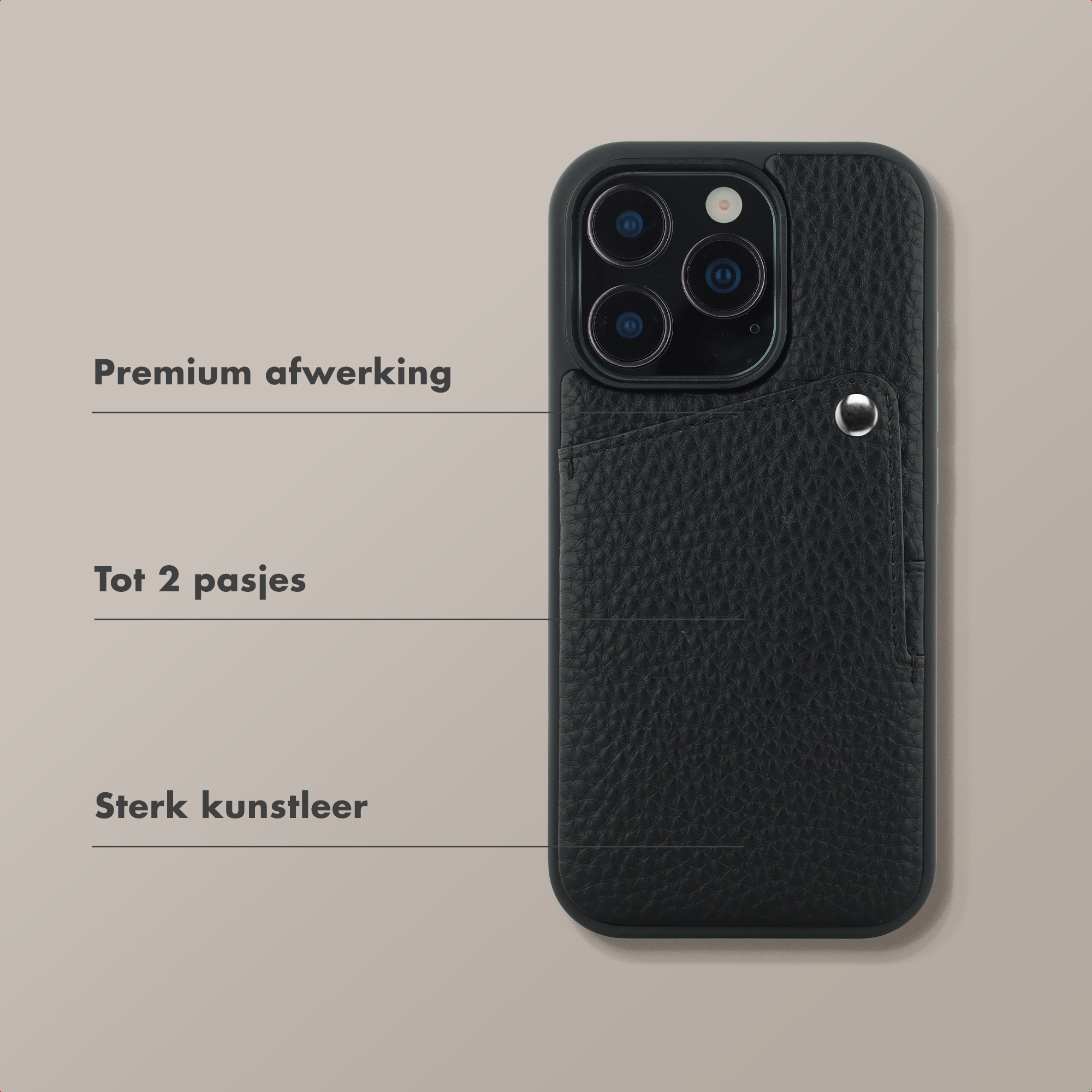 Schwarzes Leder-iPhone-Hülle mit Kartenfächern und Kameraöffnung.