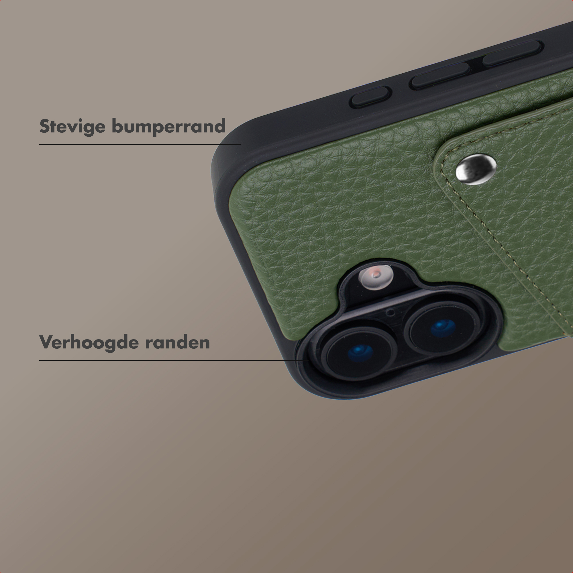 Coque de téléphone verte avec découpe caméra, boutons et cuir texturé.