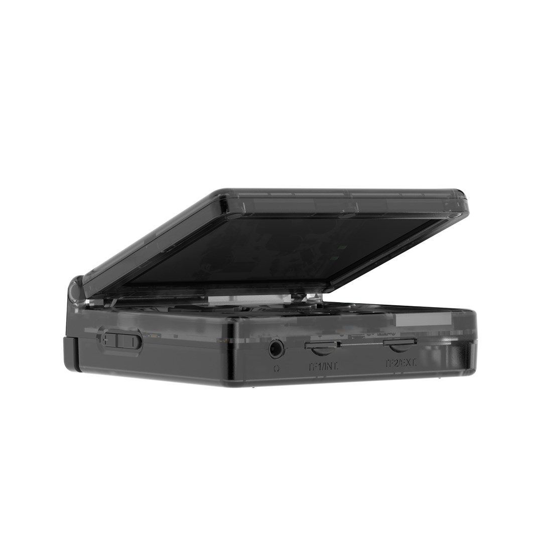 Un Game Boy Advance SP negro transparente con la pantalla abierta, mostrando puertos.