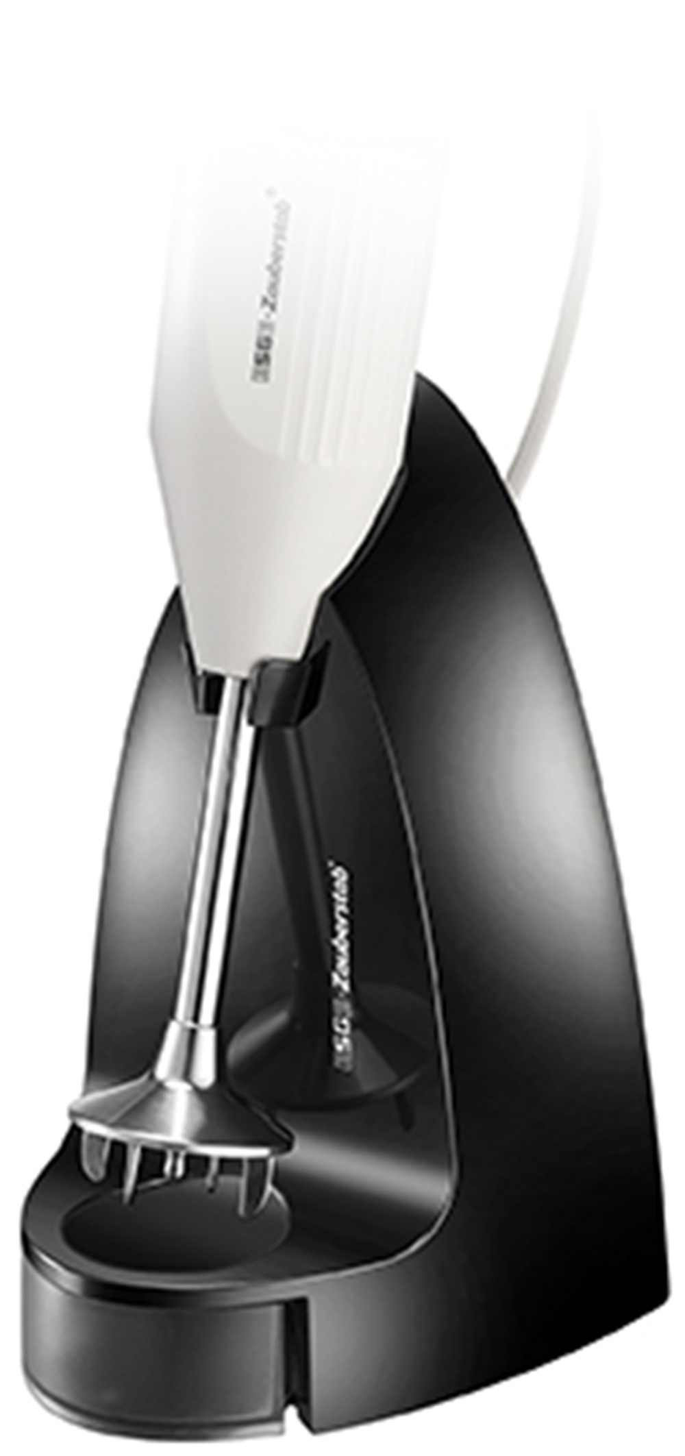 Ein weißer und silberner Handmixer ruht in einer schwarzen Ladestation.