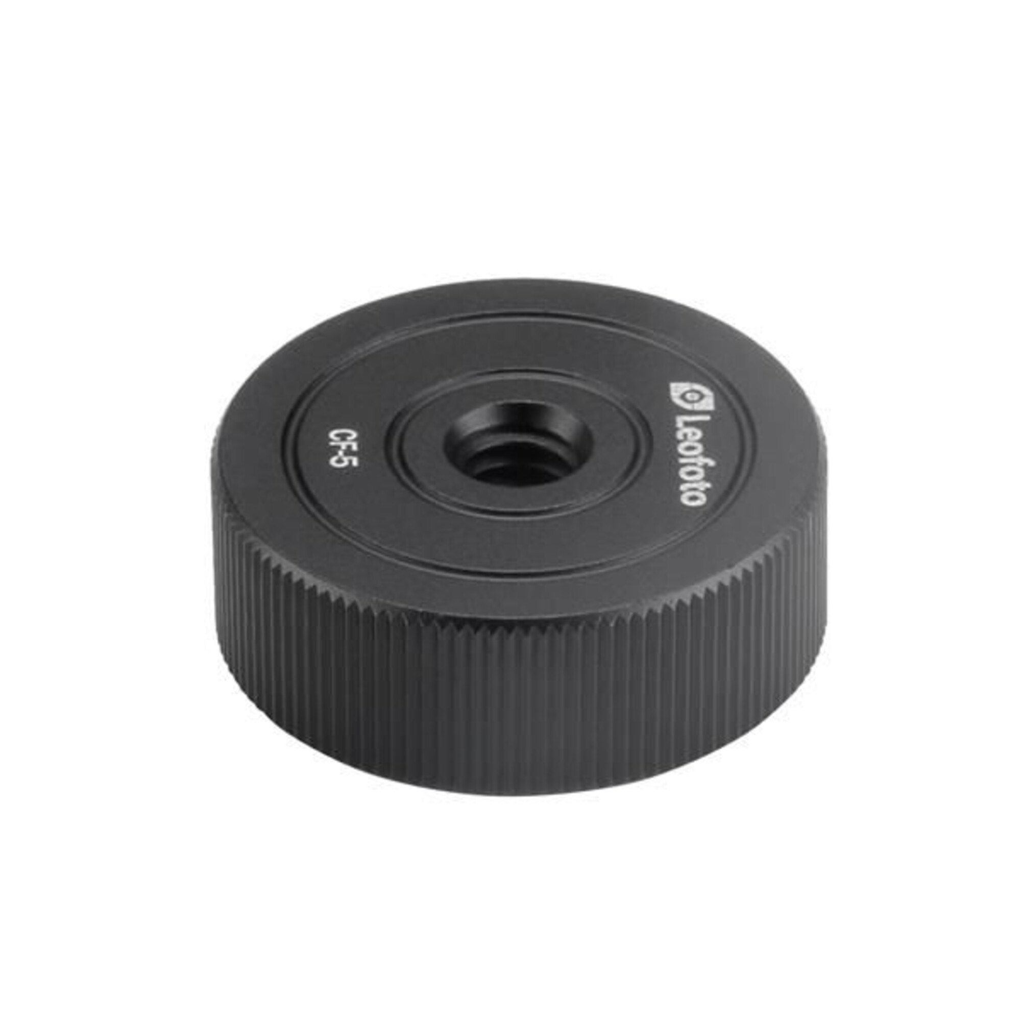 Schwarzer Adapter mit Rändelung und Leofoto-Logo.