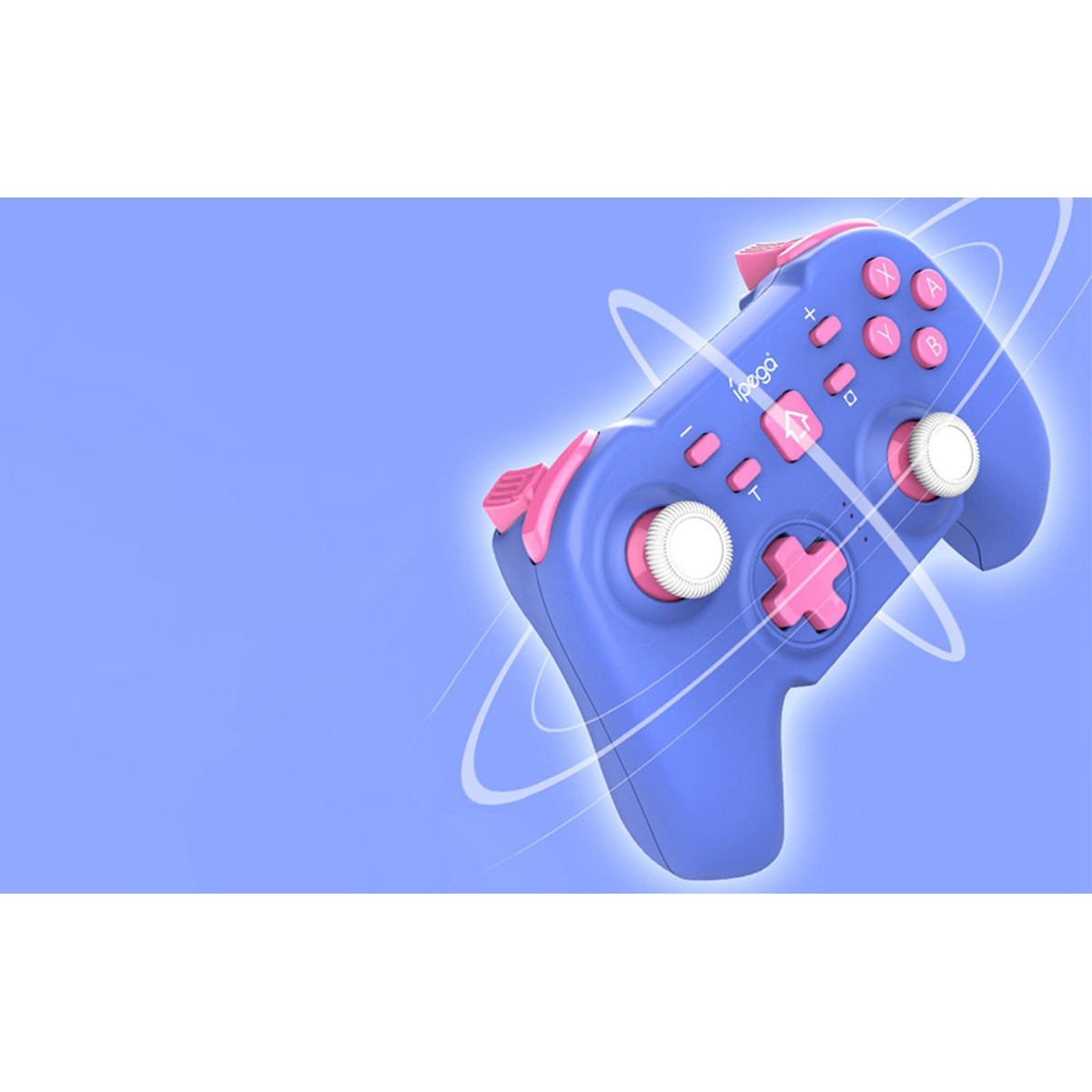 Un controller di gioco blu e rosa con joystick bianchi su sfondo blu.
