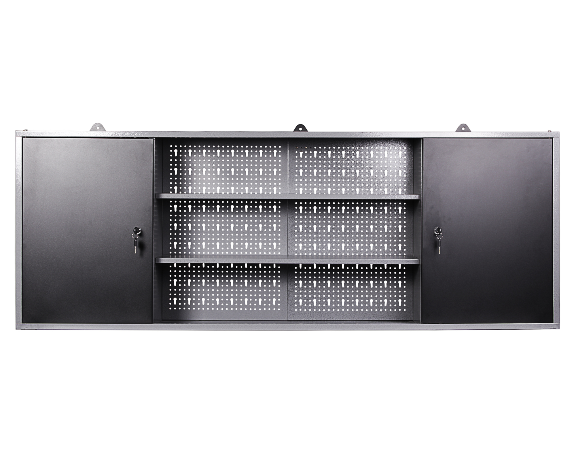 Ein grauer Metallschrank mit drei Regalen und zwei Türen, die mit Schlössern verschlossen sind.