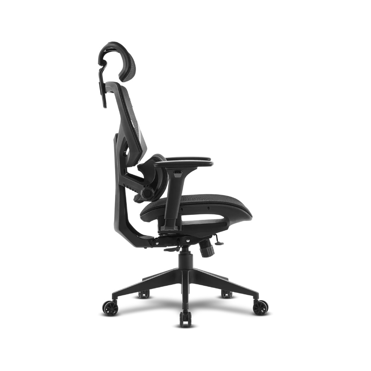 Sedia da ufficio ergonomica nera con schienale in rete e poggiatesta regolabile.