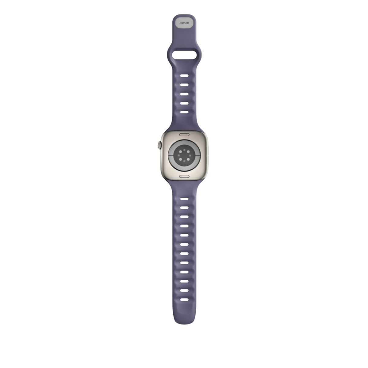 Un smartwatch argento con cinturino viola è mostrato, che espone i suoi sensori posteriori.