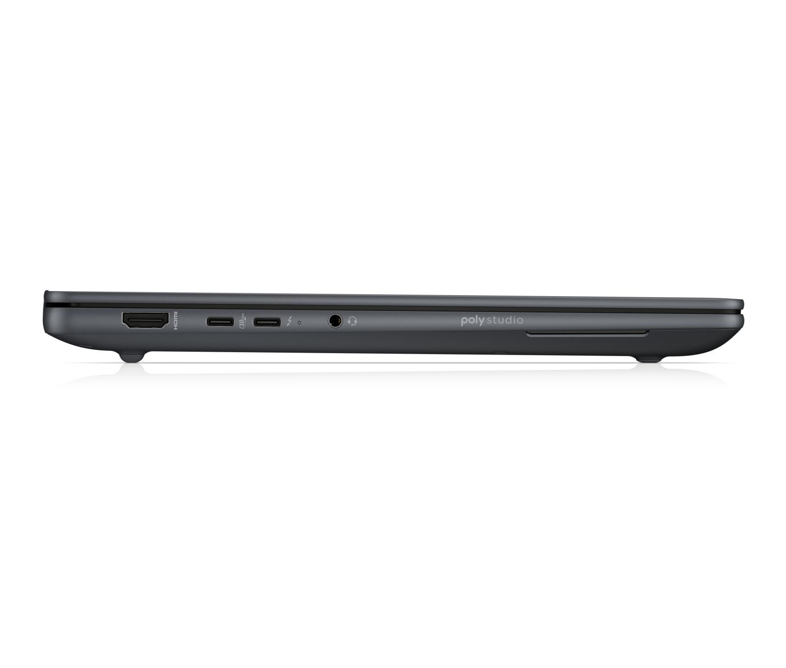 Seitenansicht eines dunkelgrauen Laptops mit HDMI, USB-C, Audiobuchse und 'polystudio'-Logo.