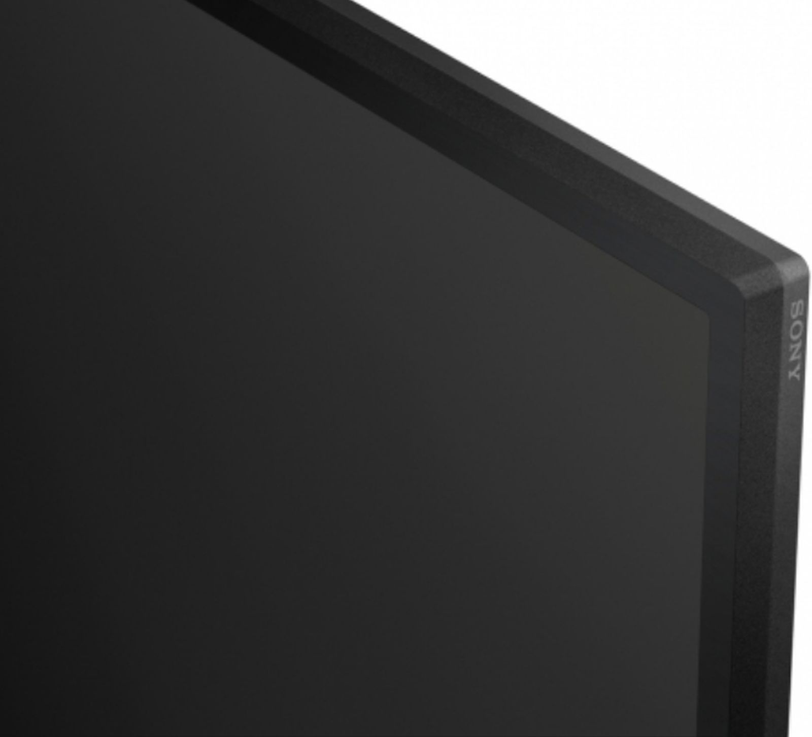 Zbliżenie na krawędź czarnego telewizora Sony z logo.