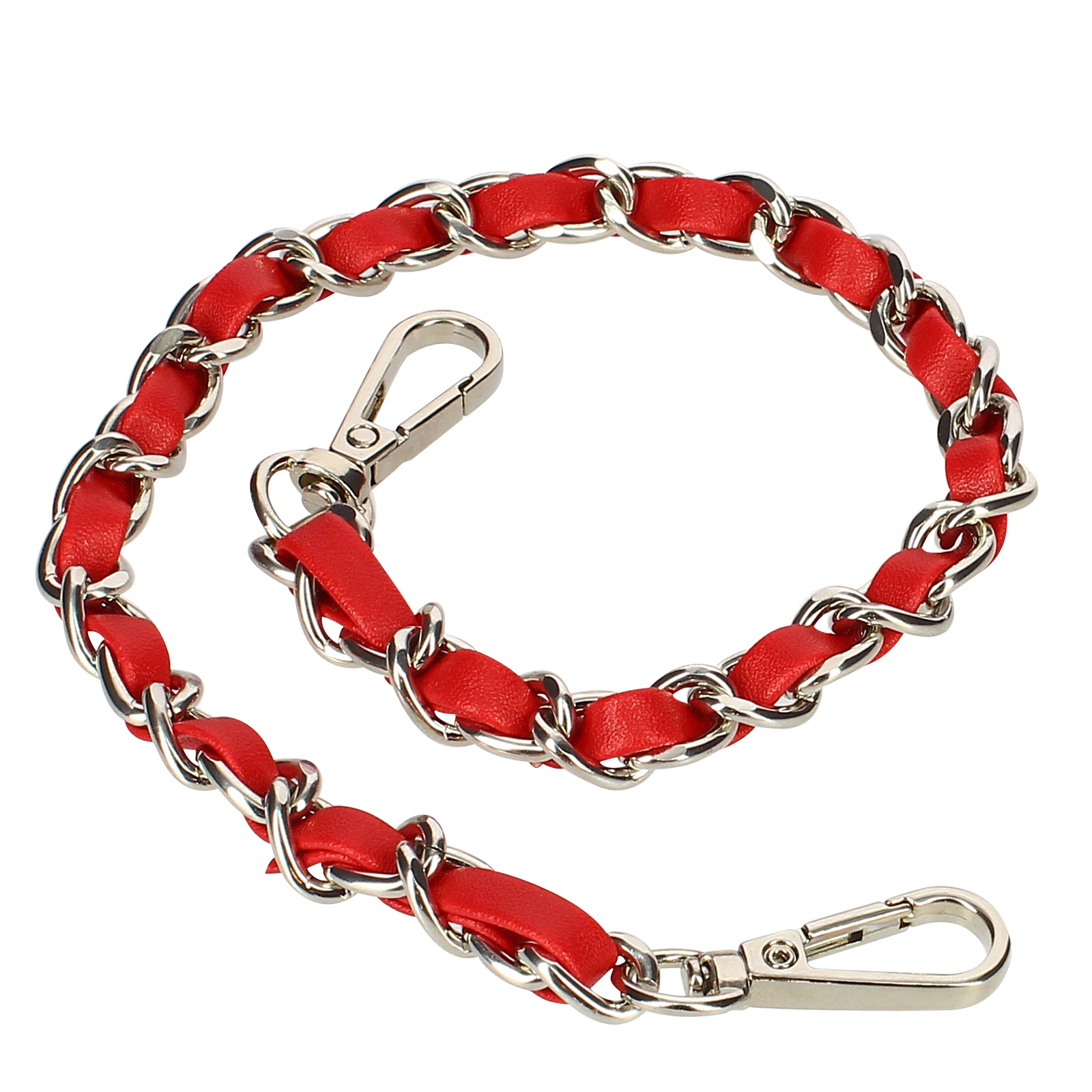 Una catena di pelle rossa con maglie d'argento e due moschettoni.