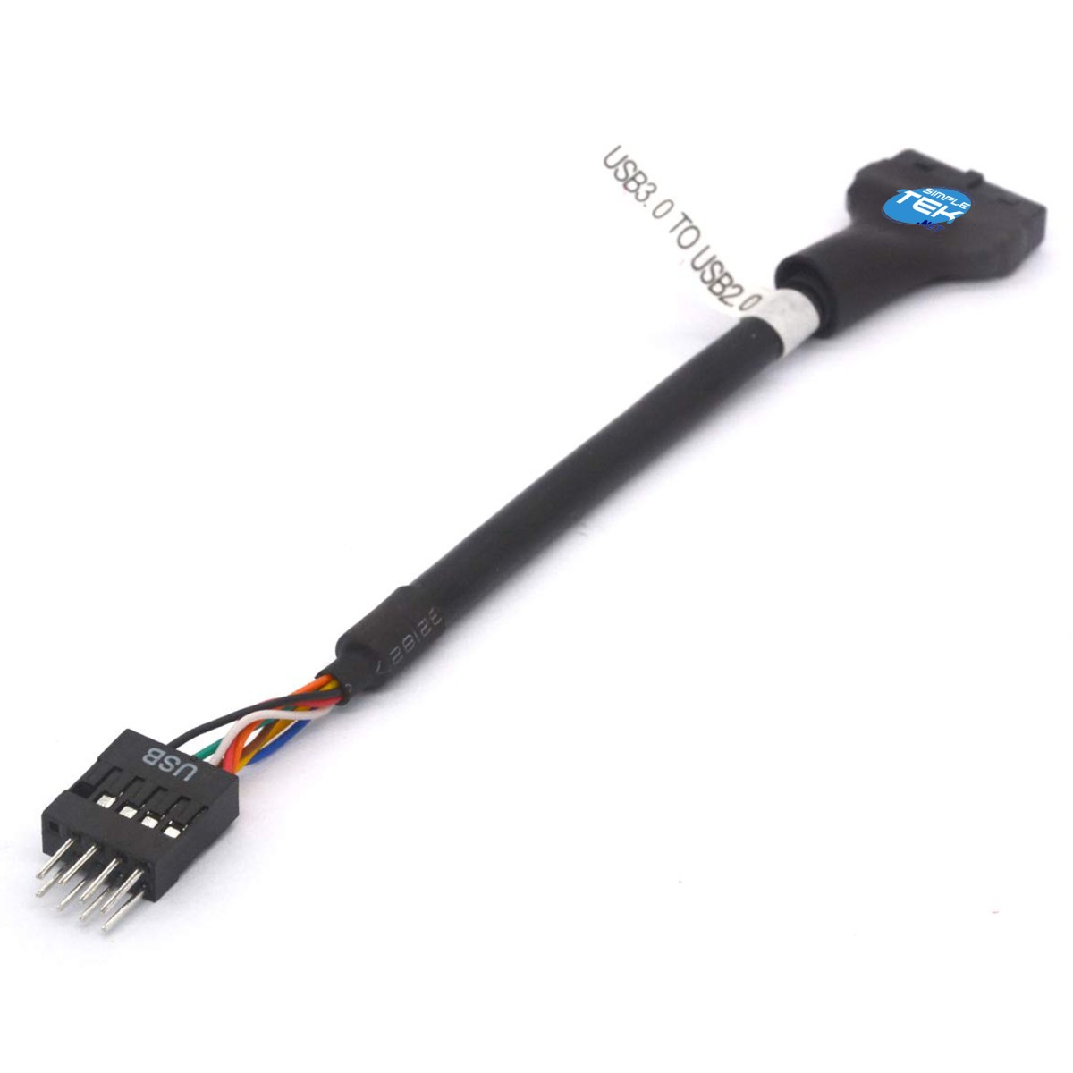 Un cavo adattatore da USB 3.0 a USB 2.0 con connettore a 9 pin e connettore più largo.