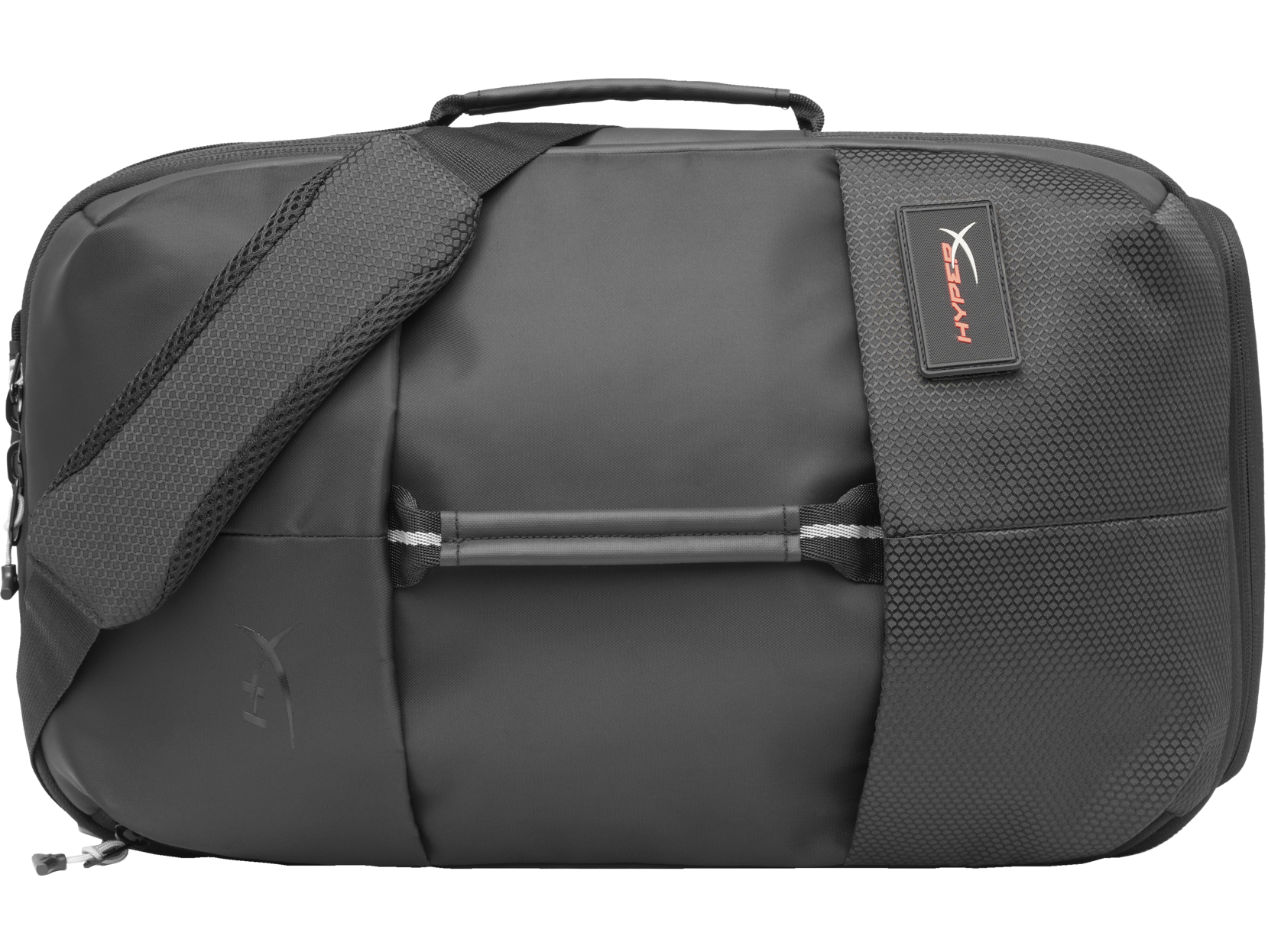 Una borsa sportiva nera con pannello laterale testurizzato, tracolla e due manici.