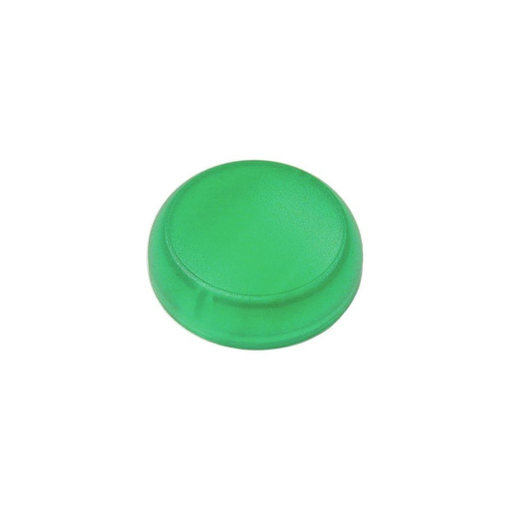 Un tappo verde e rotondo con superficie liscia, isolato su sfondo bianco.