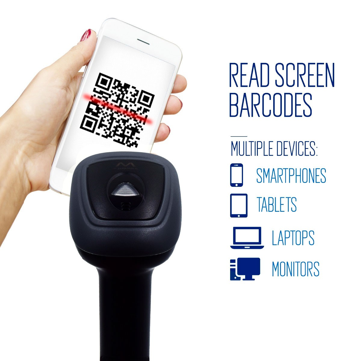Una mano tiene uno smartphone che visualizza un codice QR scansionato da un lettore di codici a barre.