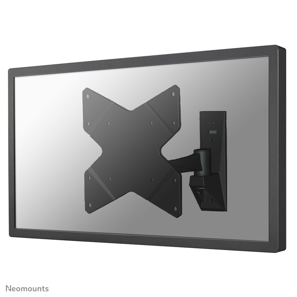 Een zwarte tv-muurbeugel met een scharnierende arm is bevestigd aan een flatscreen-tv.