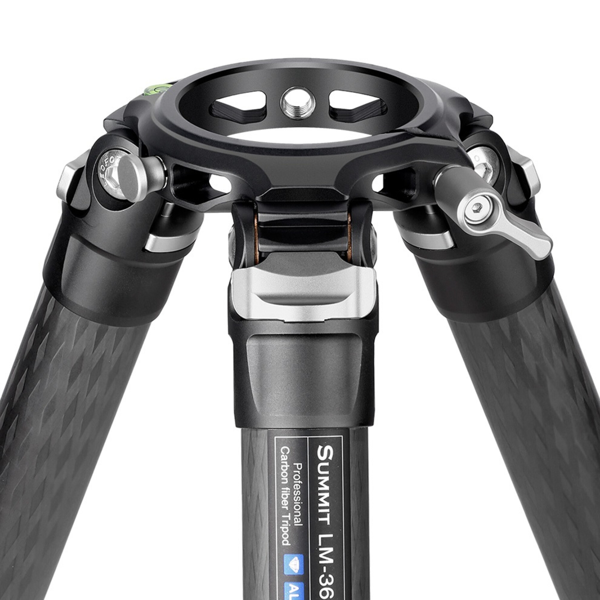 Detailaufnahme eines schwarzen Carbon-Stativs mit silbernen Klemmen und einer Wasserwaage.
