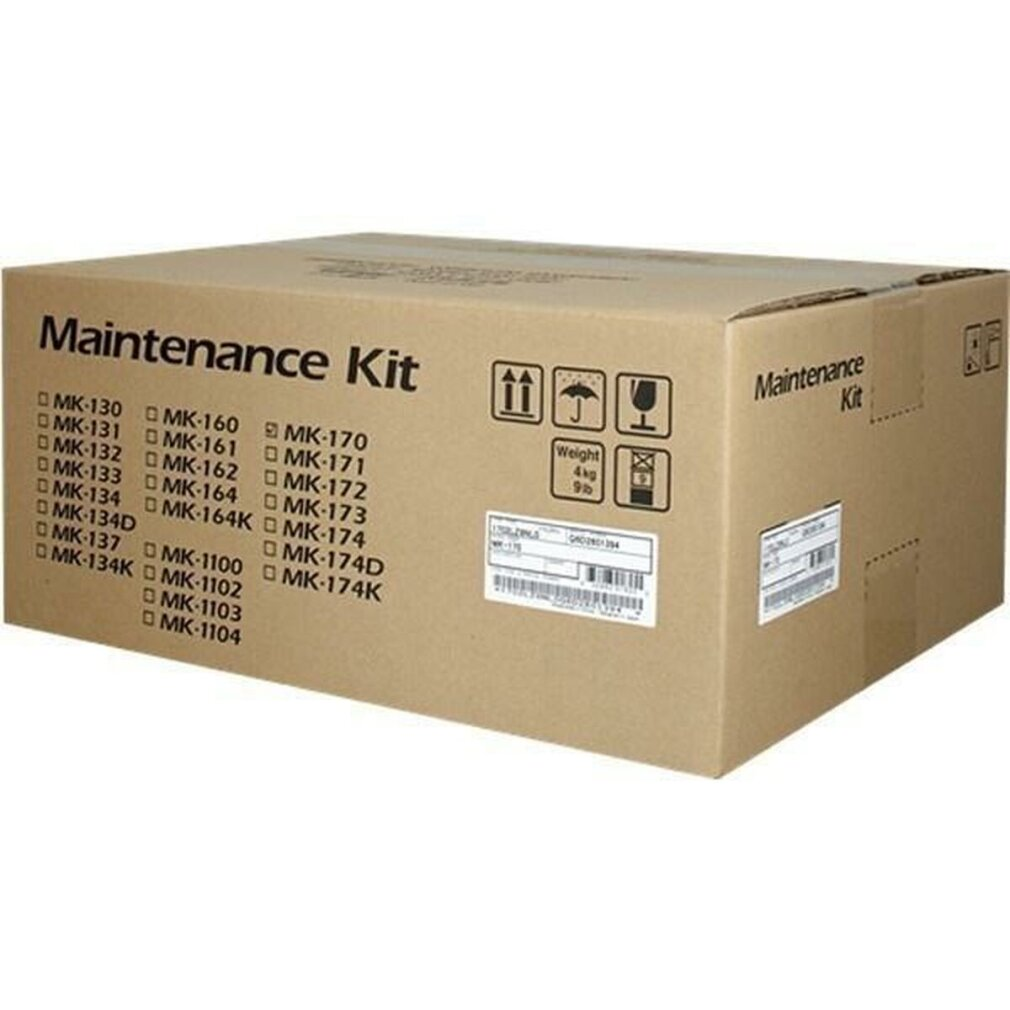 Una scatola di cartone etichettata "Kit di Manutenzione" con numeri di parte e simboli di spedizione.