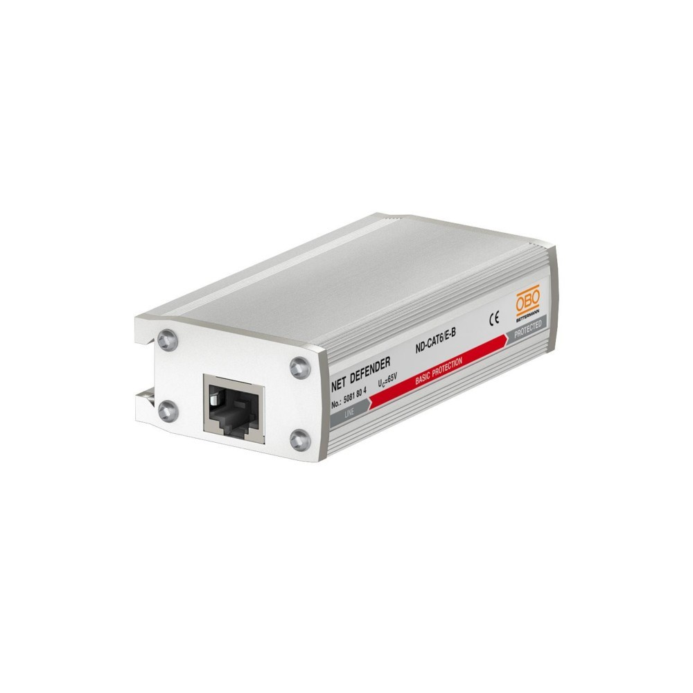 Protezione da sovratensione di rete argentata con porta RJ45. Testo: NET DEFENDER.