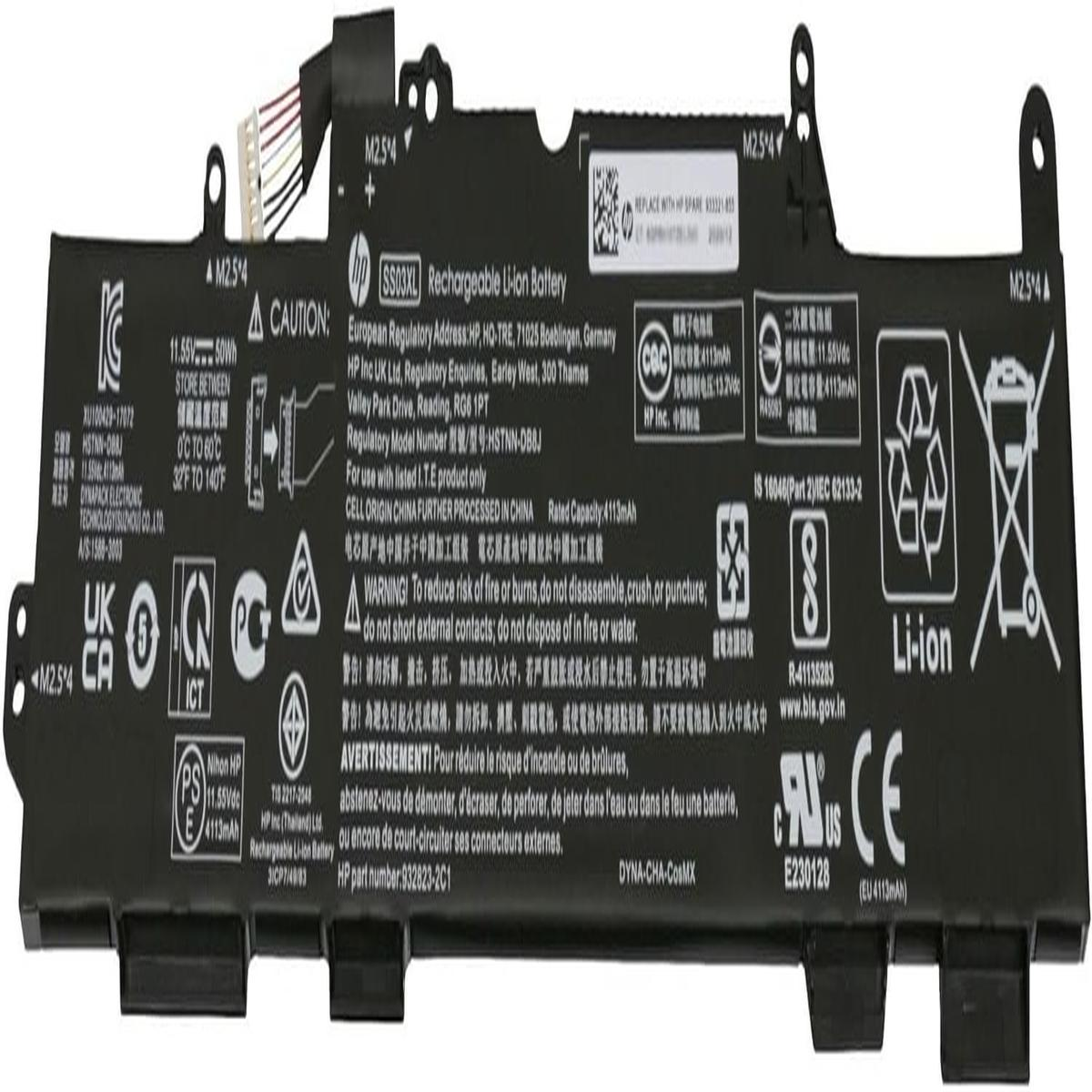Batteria nera per laptop con dettagli tecnici, avvisi e loghi. 11.55Vdc, 4113mAh.