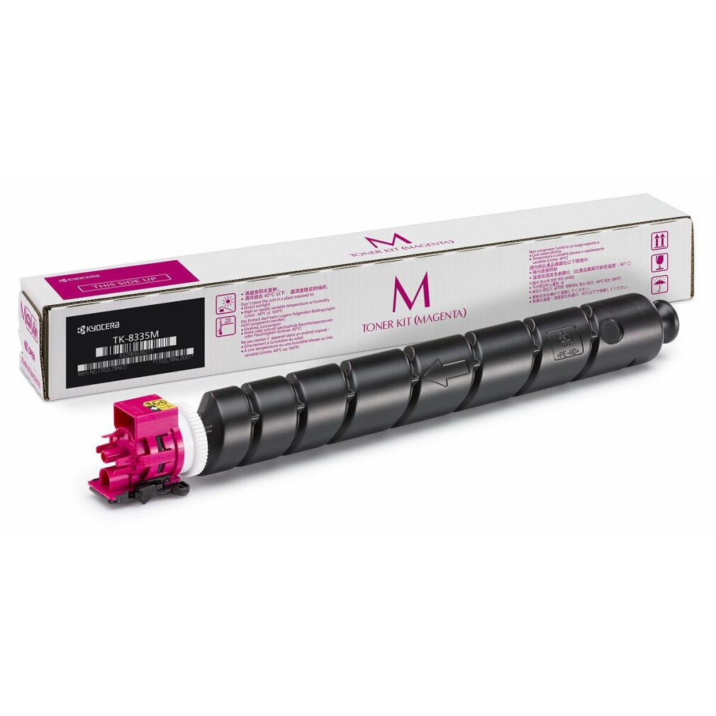 Een magenta Kyocera TK-8335M tonercartridge ligt naast de doos.