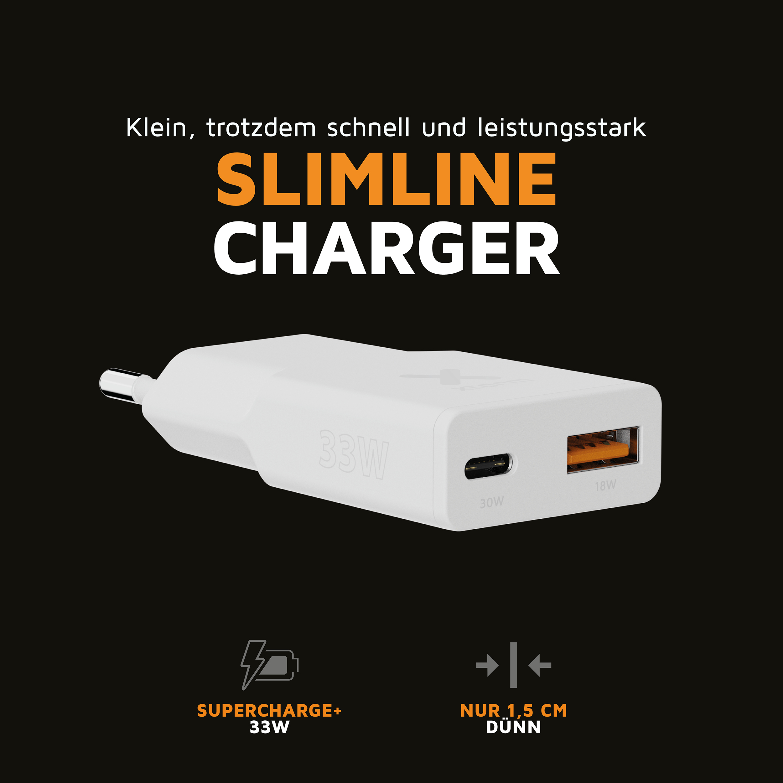 Un caricatore bianco con porte USB-C e USB-A.