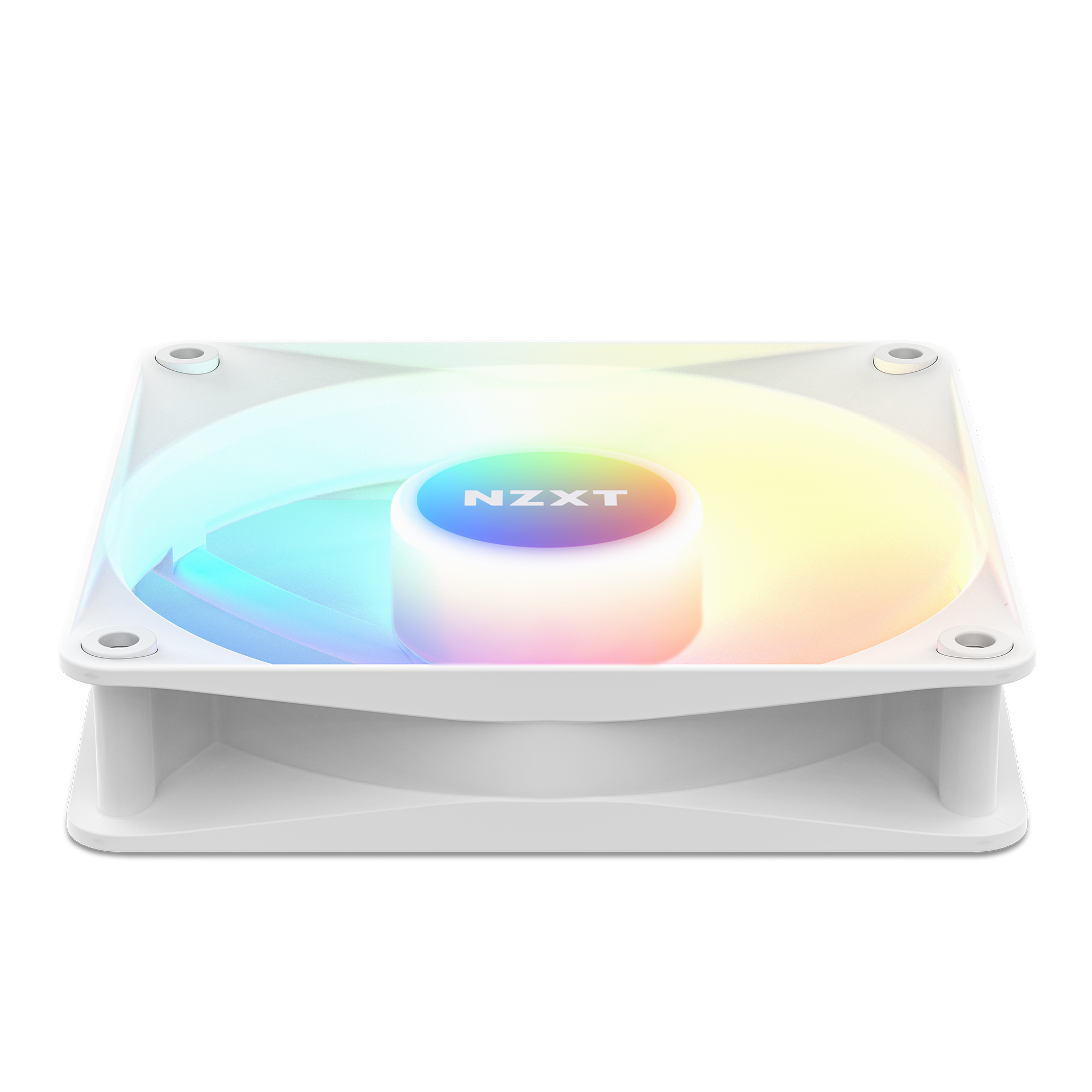 Una ventola PC bianca con illuminazione RGB e logo NZXT sul mozzo centrale.