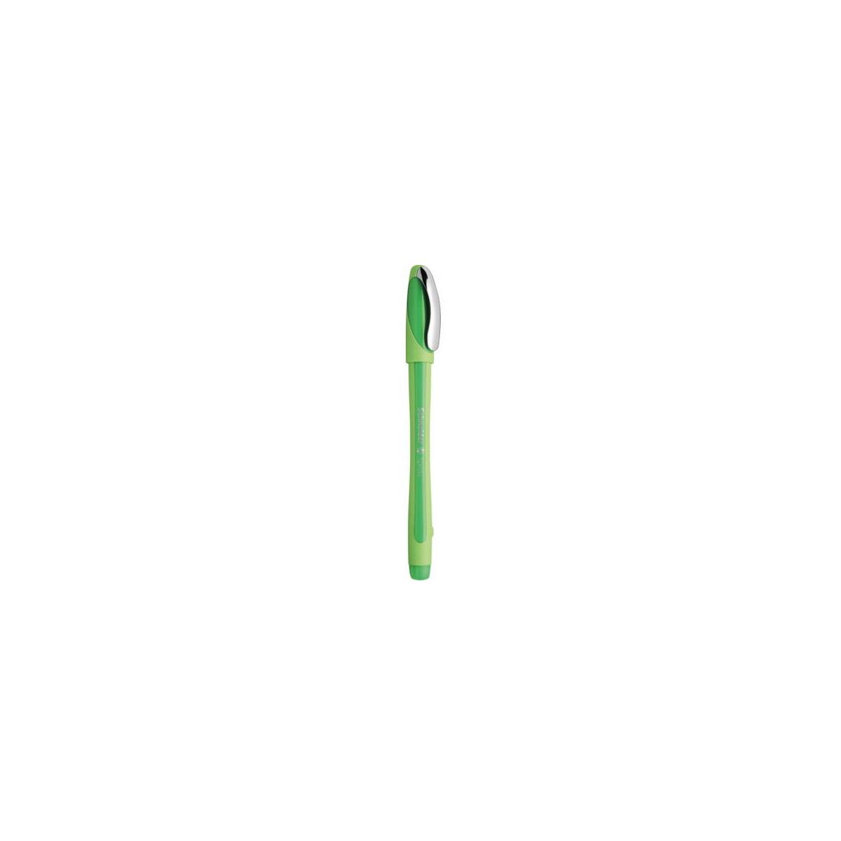 Una penna verde con cappuccio argentato su sfondo bianco.