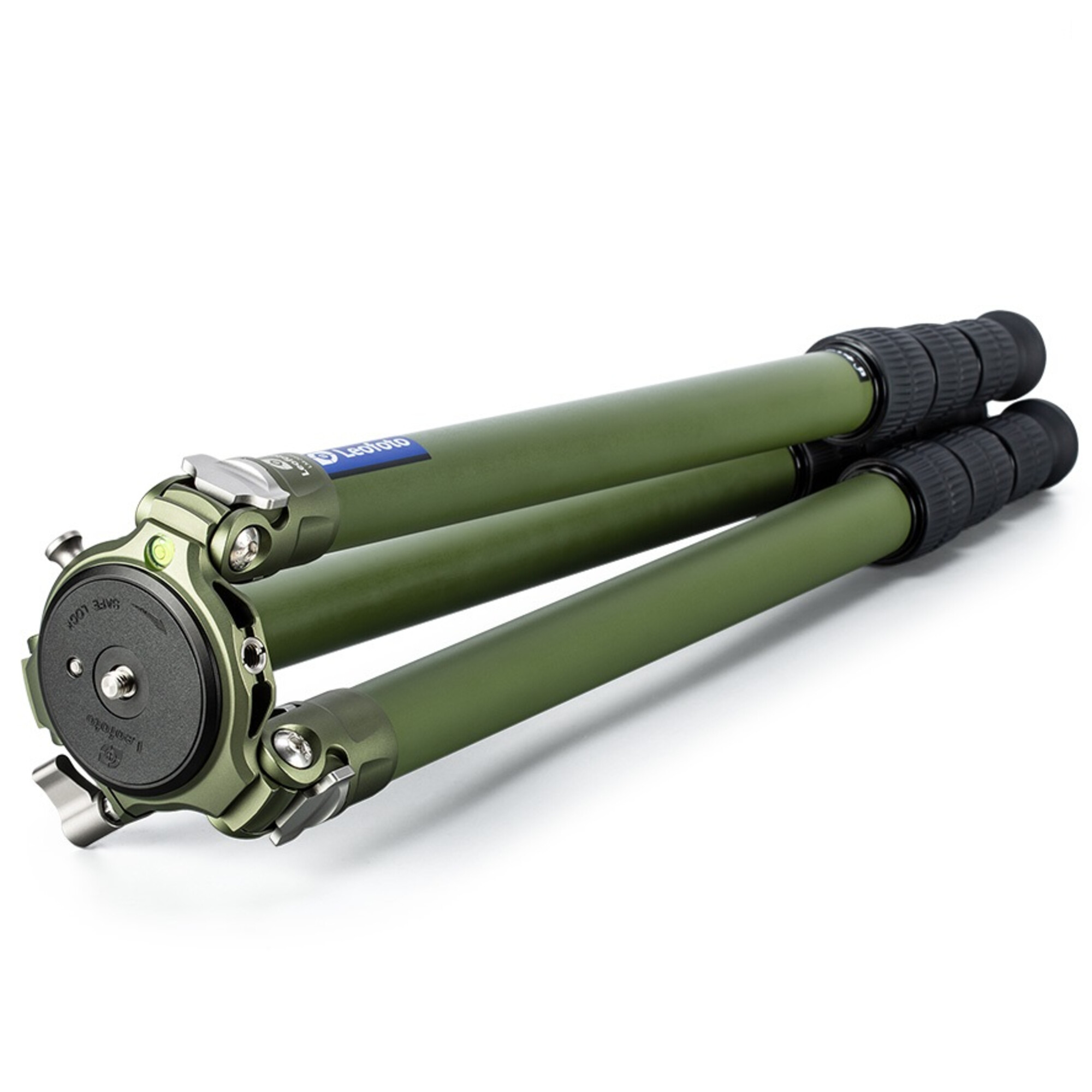 Treppiede Leofoto verde a tre gambe con testa centrale, su sfondo bianco.