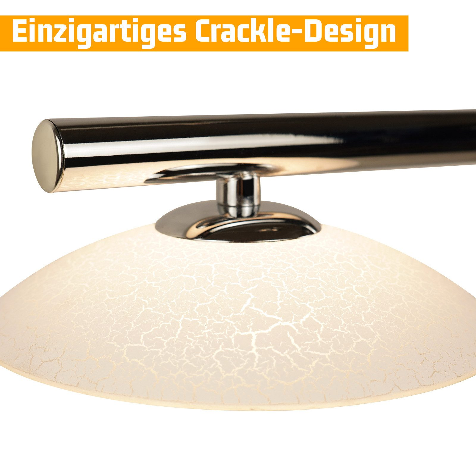 Primer plano de una lámpara con pantalla de cristal blanco agrietado y accesorios cromados.