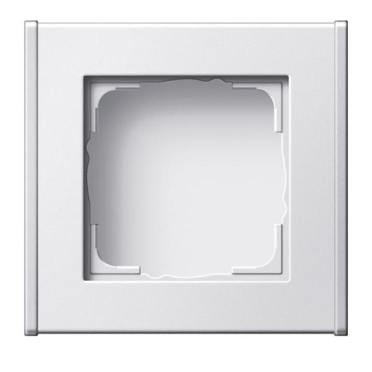 Placca a muro quadrata bianca con apertura centrale per presa elettrica.