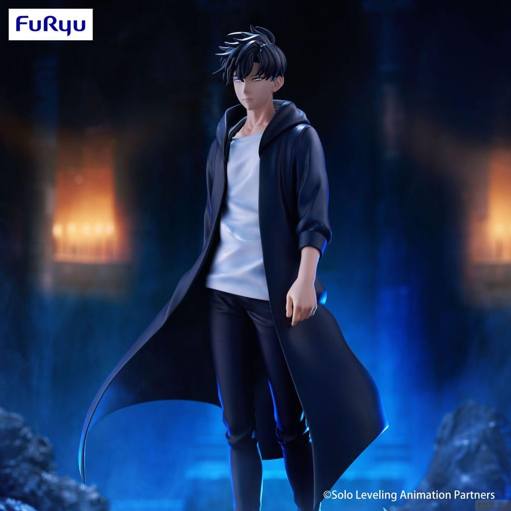 Figurine d'anime de Sung Jinwoo, manteau sombre, chemise blanche, éclairage bleu.
