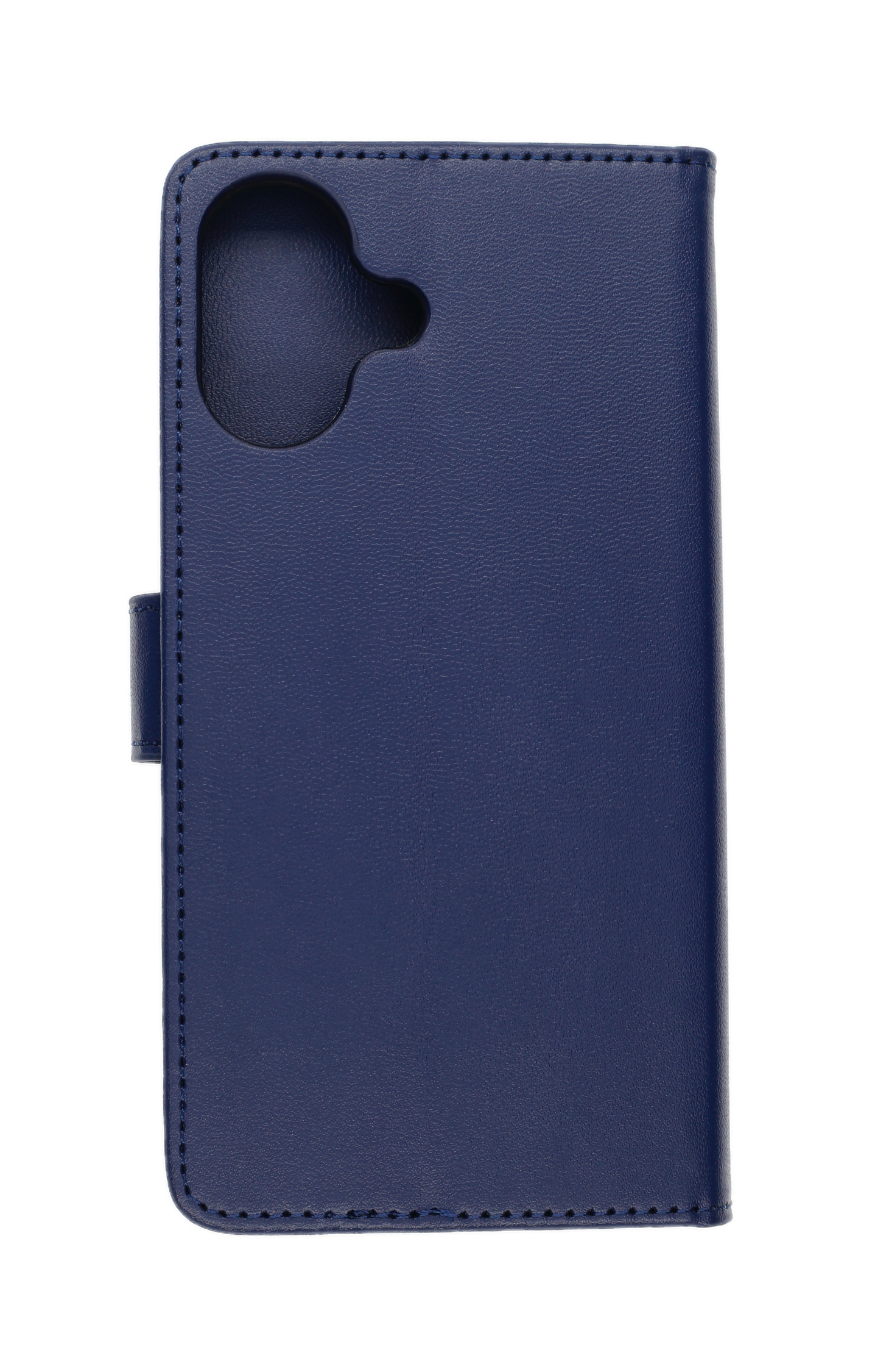 Eine geschlossene dunkelblaue Lederhülle für ein Handy mit Naht und Kamerausschnitt.