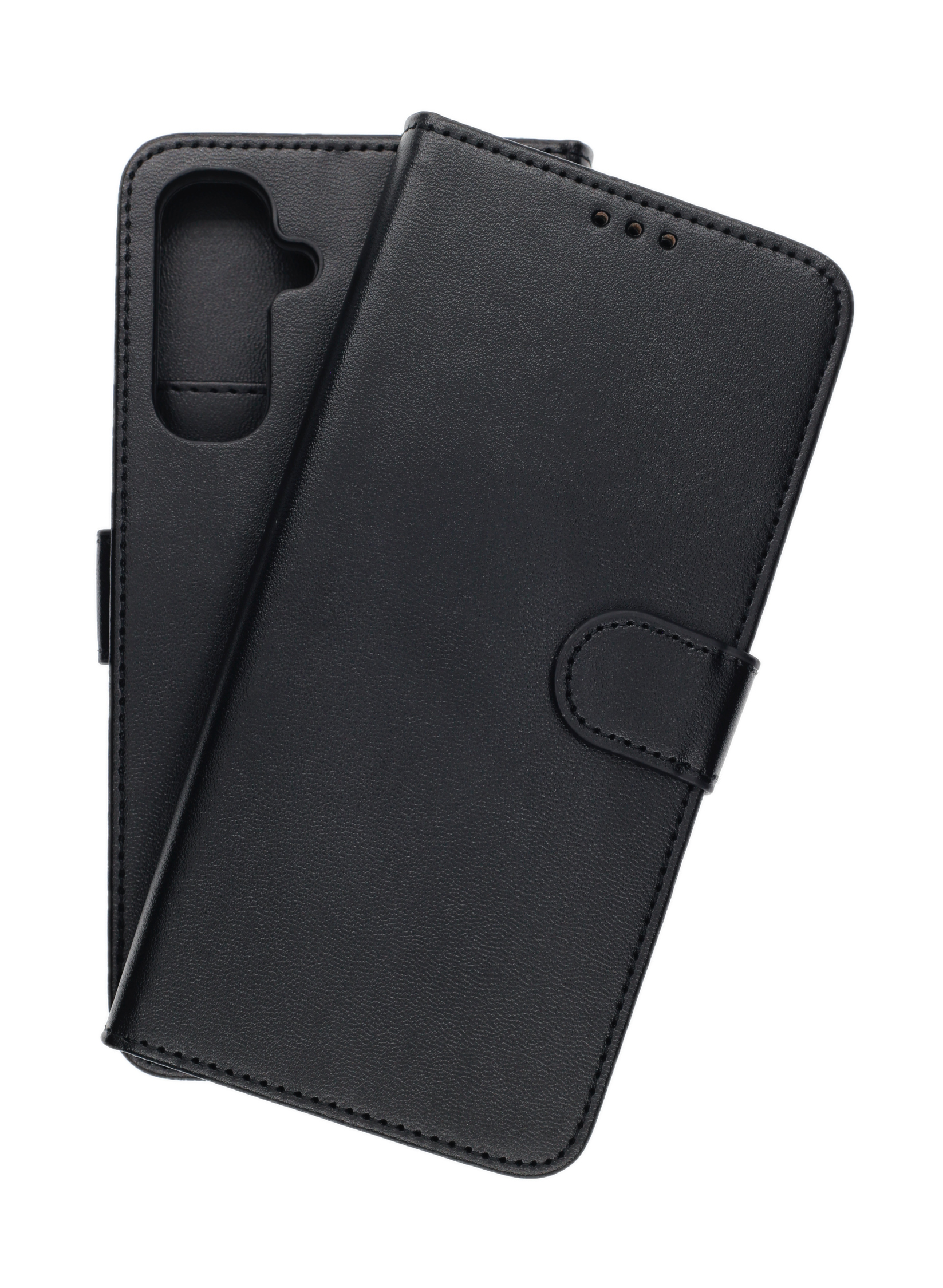 Eine schwarze Leder-Flip-Handyhülle ist vor einem weißen Hintergrund abgebildet.